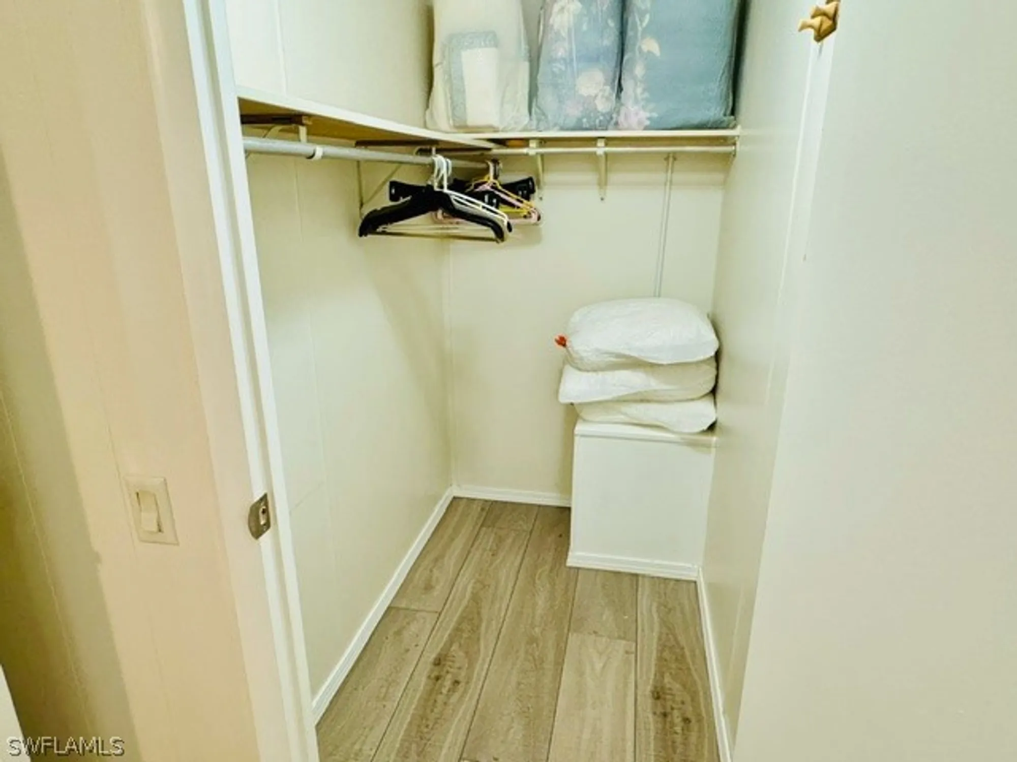 Property Slideshow image 16 of 47 | 5502 harbor ln, North Fort Myers, FL, 33917