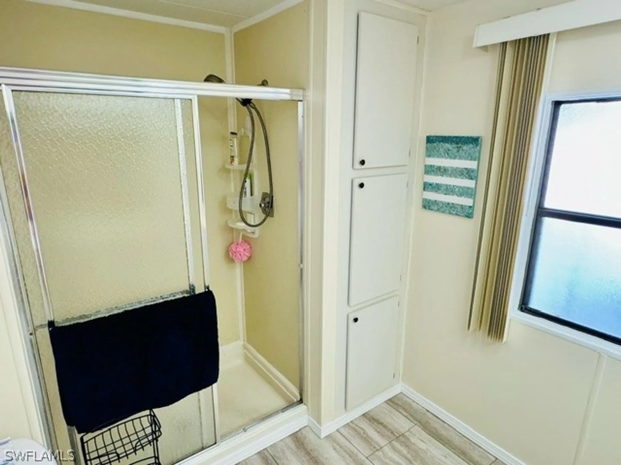 Property Slideshow image 13 of 47 | 5502 harbor ln, North Fort Myers, FL, 33917