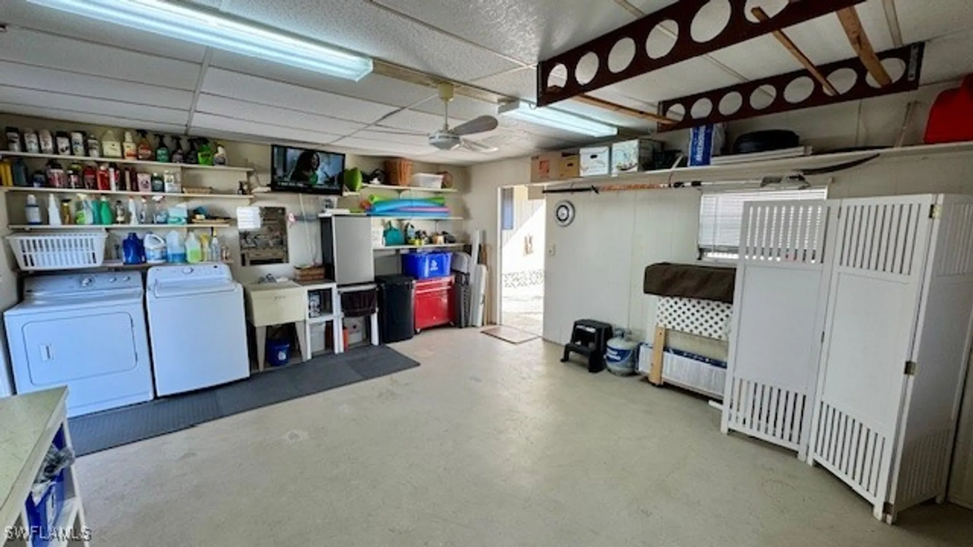 Property Slideshow image 24 of 47 | 5502 harbor ln, North Fort Myers, FL, 33917