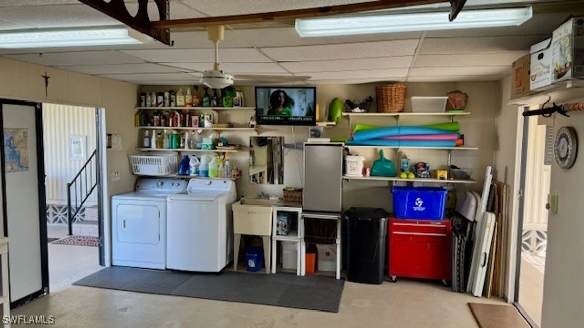 Property Slideshow image 25 of 47 | 5502 harbor ln, North Fort Myers, FL, 33917