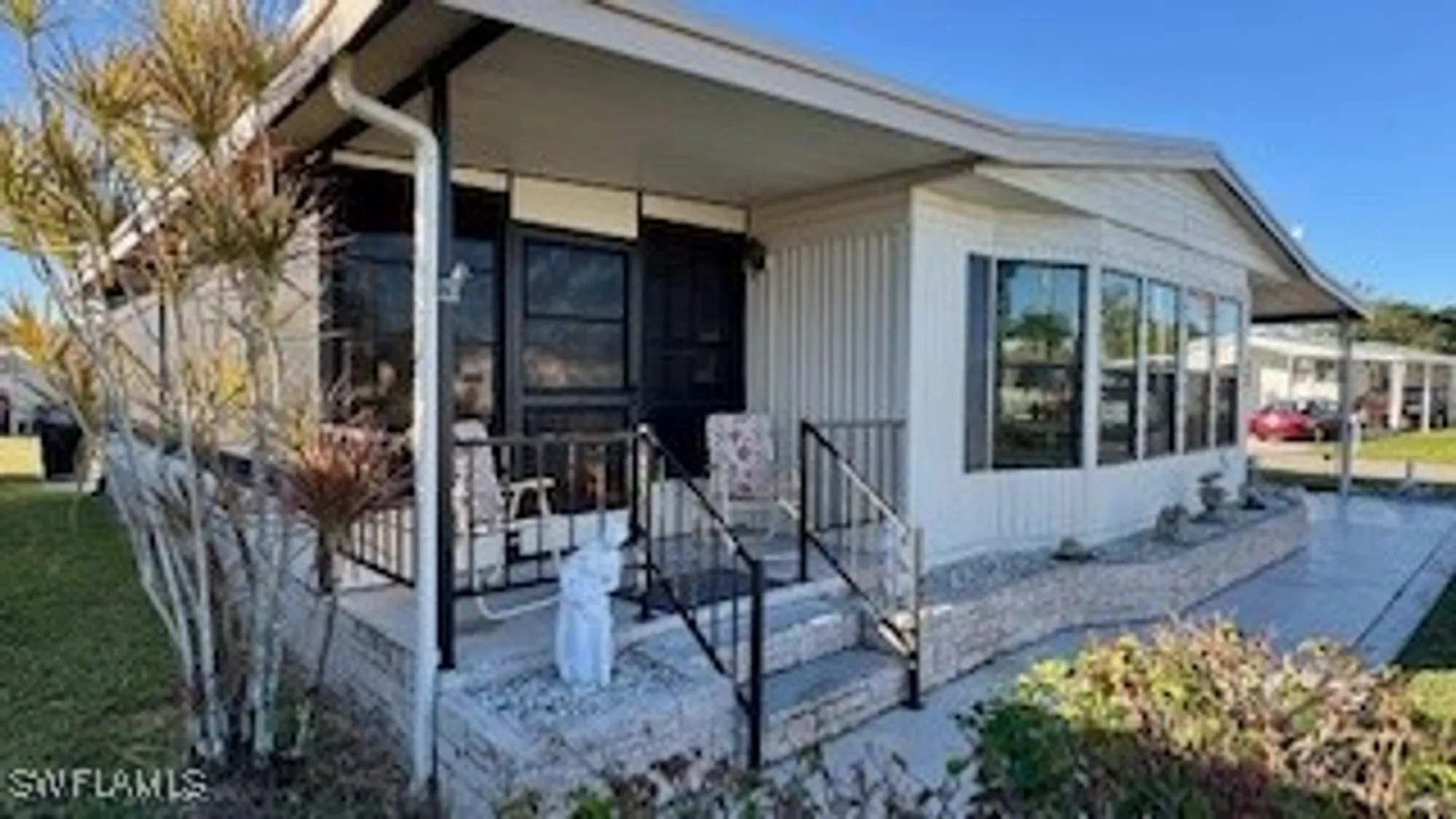 Property Slideshow image 3 of 47 | 5502 harbor ln, North Fort Myers, FL, 33917