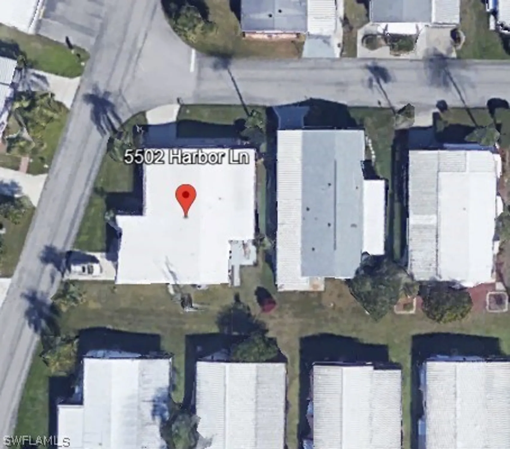 Property Slideshow image 4 of 47 | 5502 harbor ln, North Fort Myers, FL, 33917