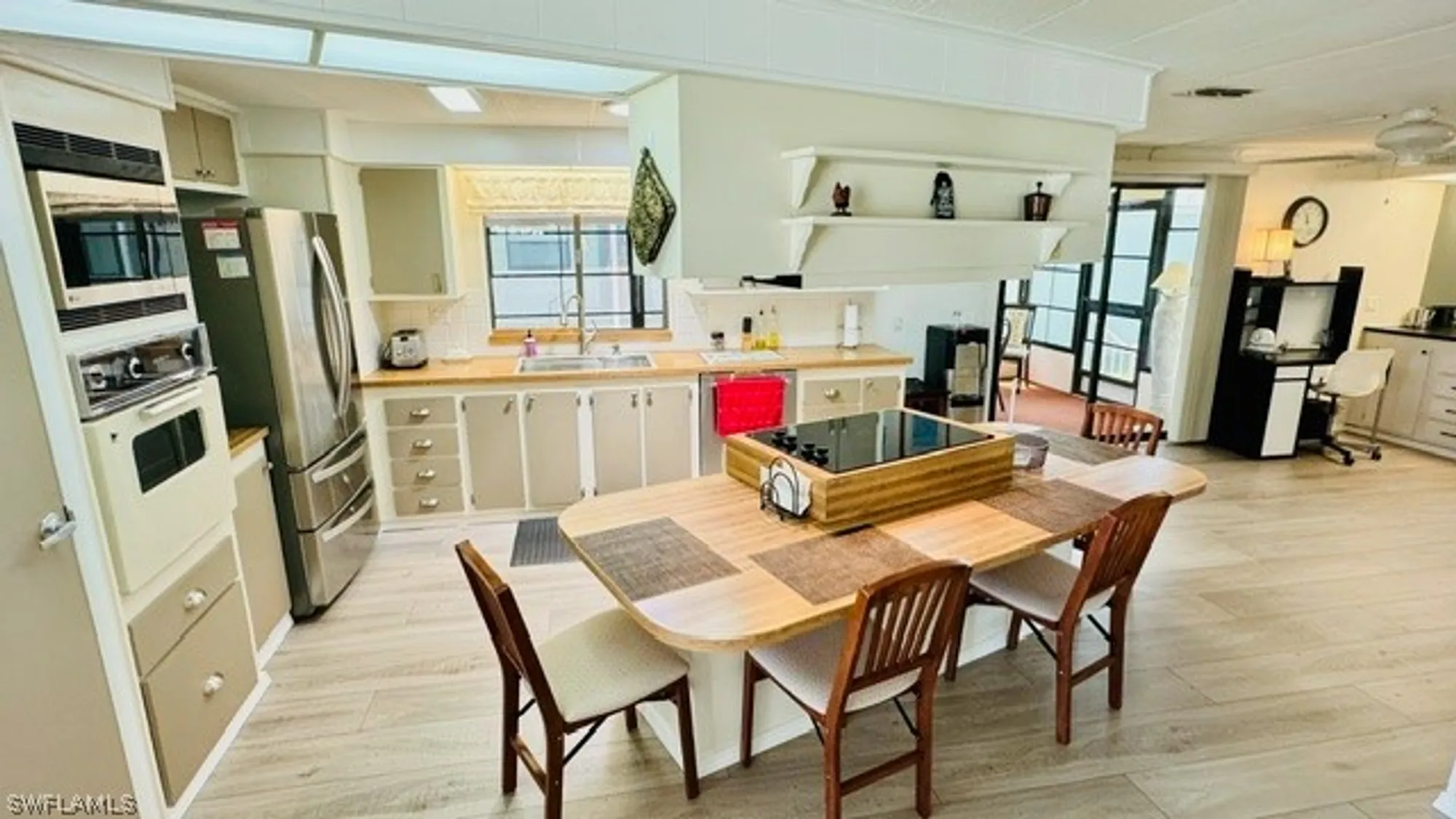 Property Slideshow image 7 of 47 | 5502 harbor ln, North Fort Myers, FL, 33917