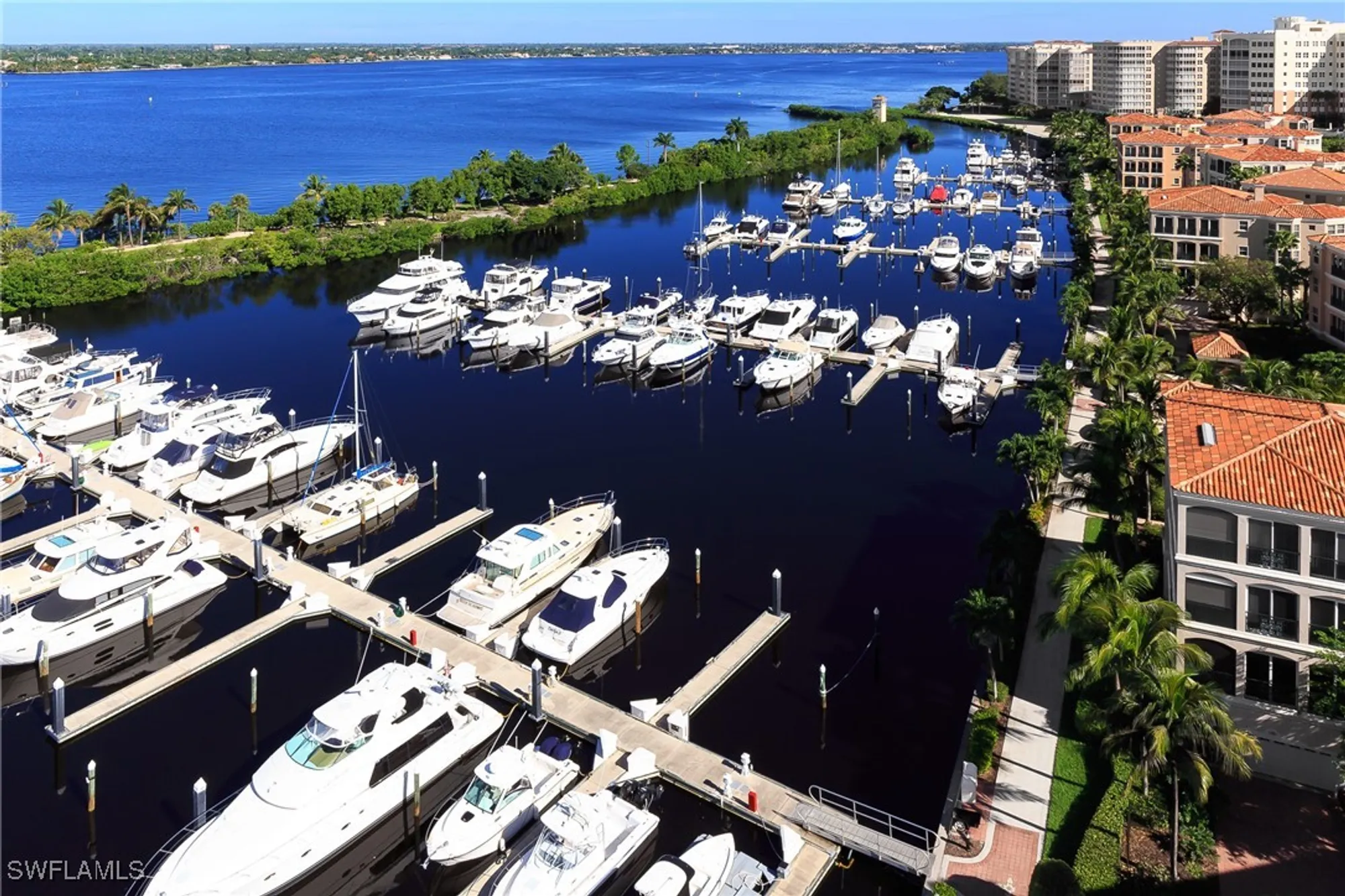 Property Slideshow image 37 of 50 | 11029 harbour yacht ct unit 102, Fort Myers, FL, 33908