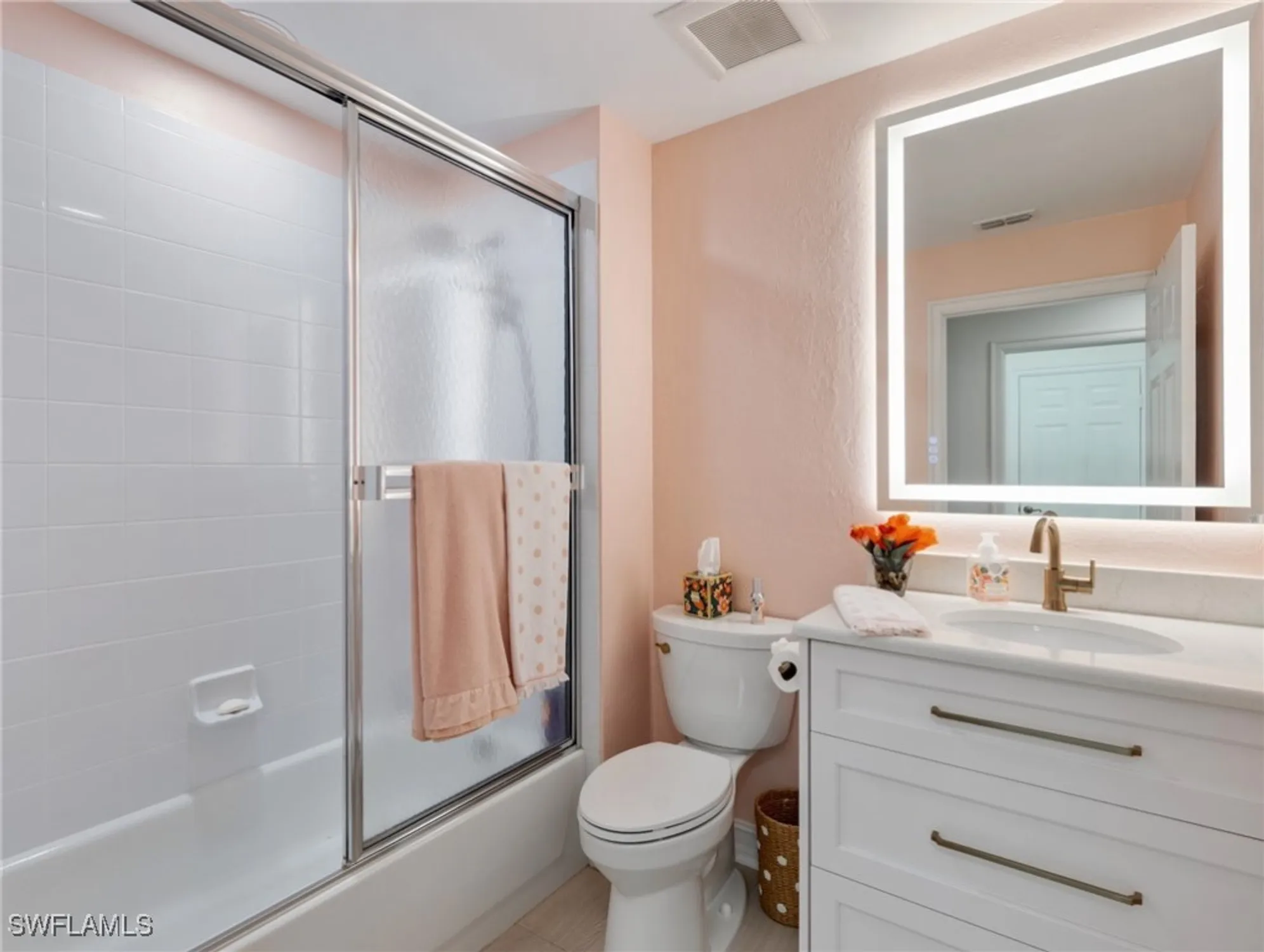 Property Slideshow image 30 of 50 | 11029 harbour yacht ct unit 102, Fort Myers, FL, 33908