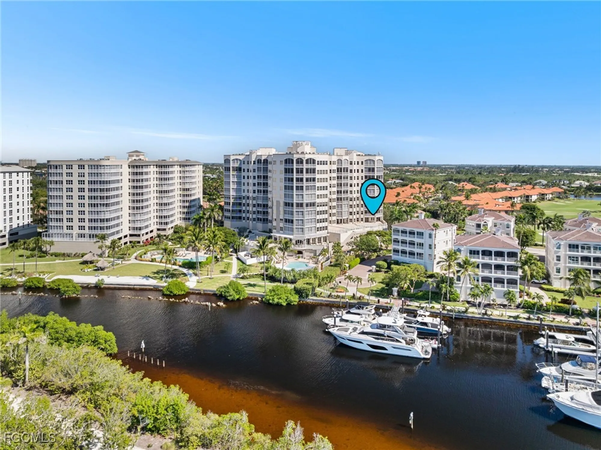 Property Slideshow image 37 of 50 | 14270 royal harbour ct 323, Fort Myers, FL, 33908