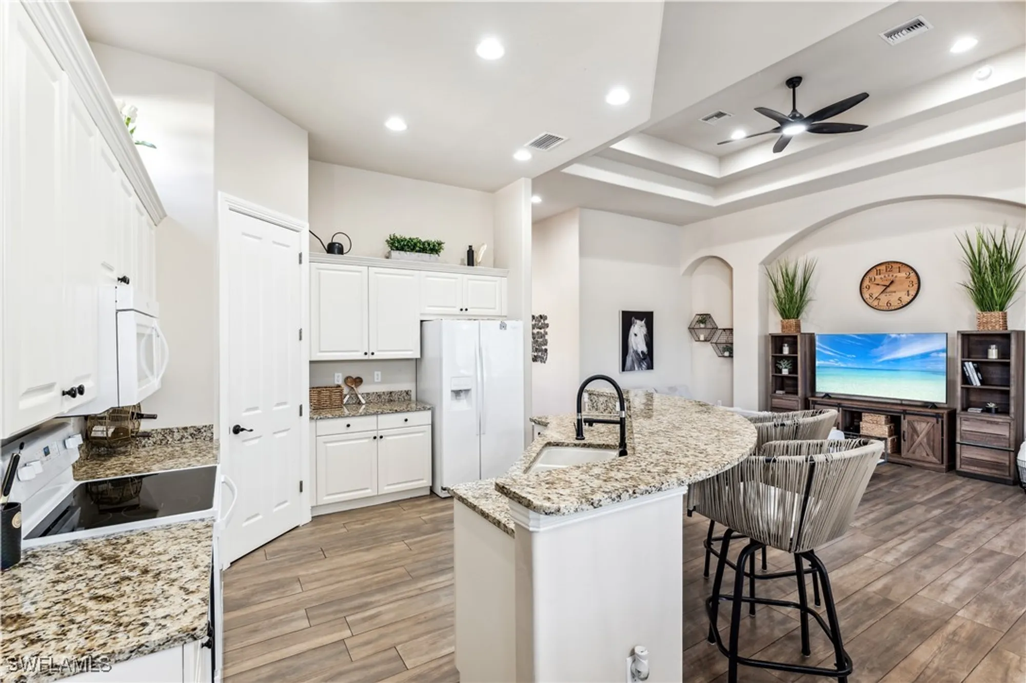 Property Slideshow image 11 of 49 | 7821 ashton rd, Naples, FL, 34113