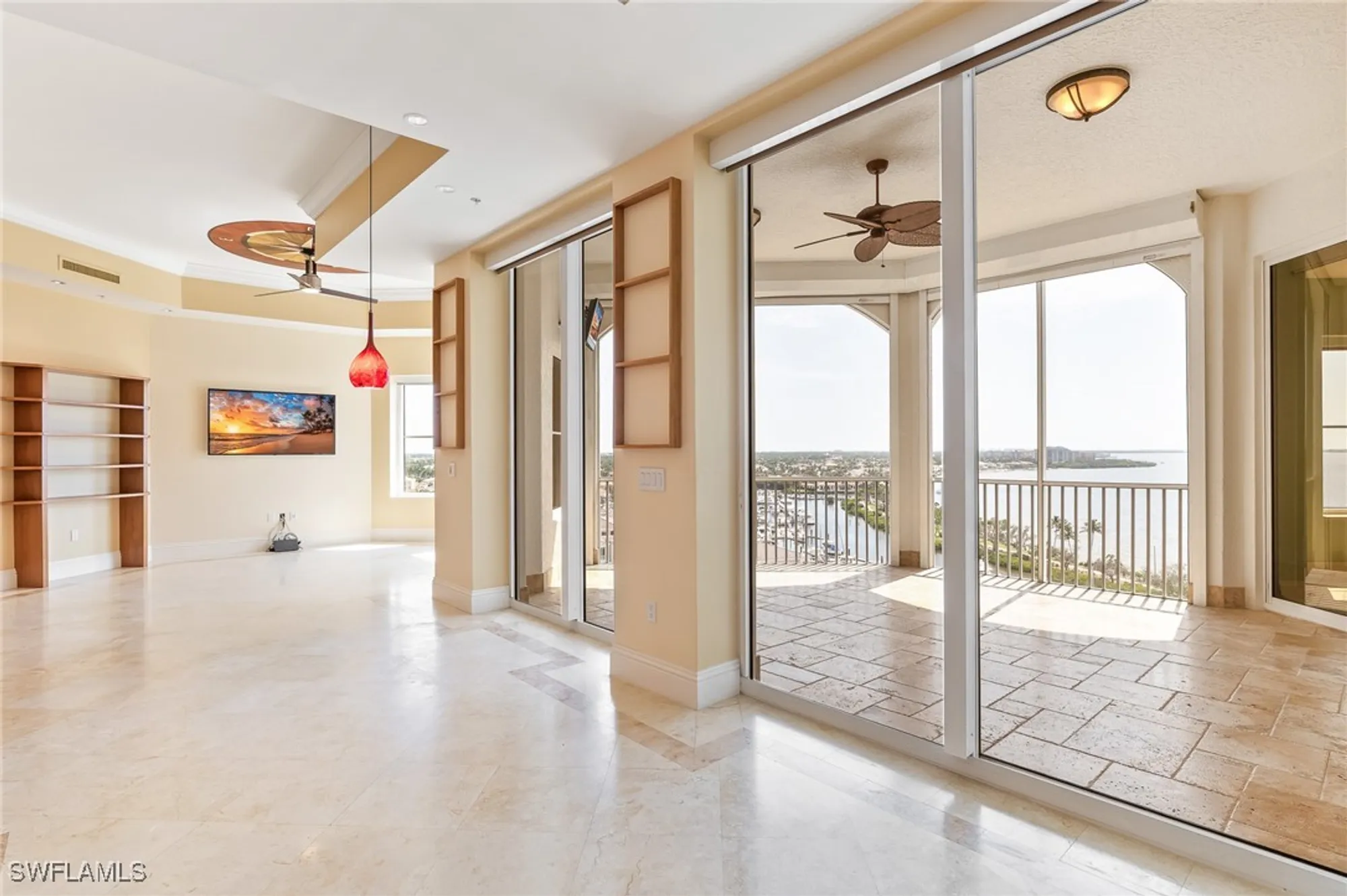 Property Slideshow image 13 of 49 | 14270 royal harbour ct unit 1122, Fort Myers, FL, 33908