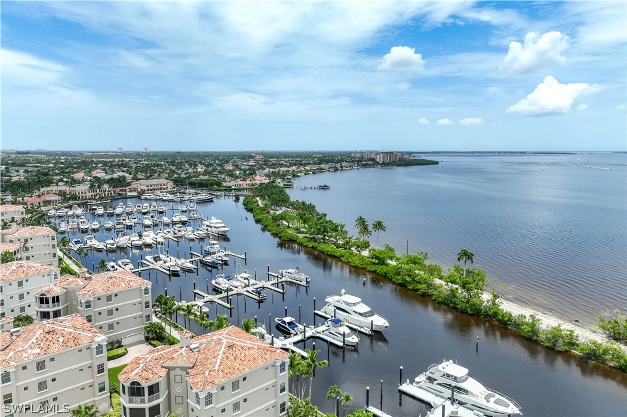 Property Slideshow image 4 of 49 | 14270 royal harbour ct unit 1122, Fort Myers, FL, 33908