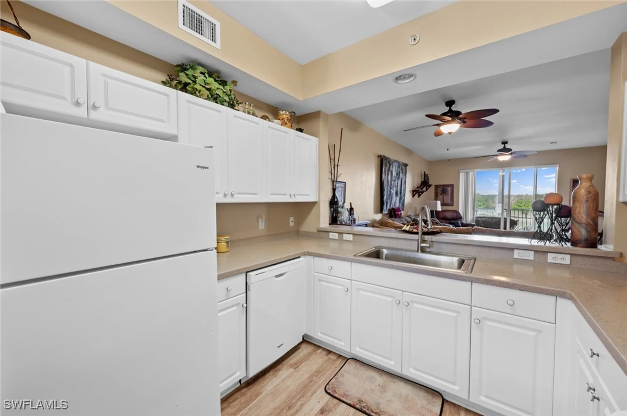 Property Slideshow image 14 of 38 | 14531 legends blvd 305, Fort Myers, FL, 33912