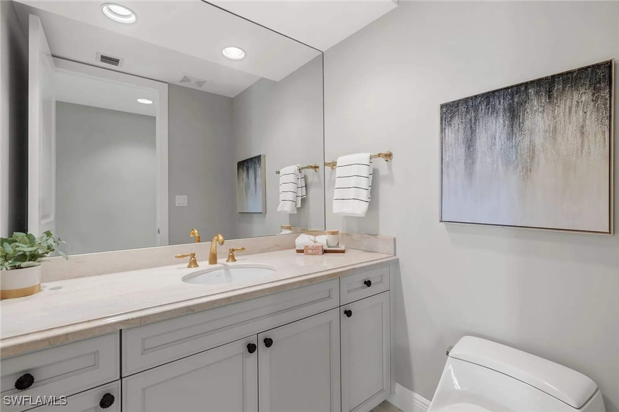 Property Slideshow image 19 of 48 | 5051 pelican colony blvd 501, Bonita Springs, FL, 34134