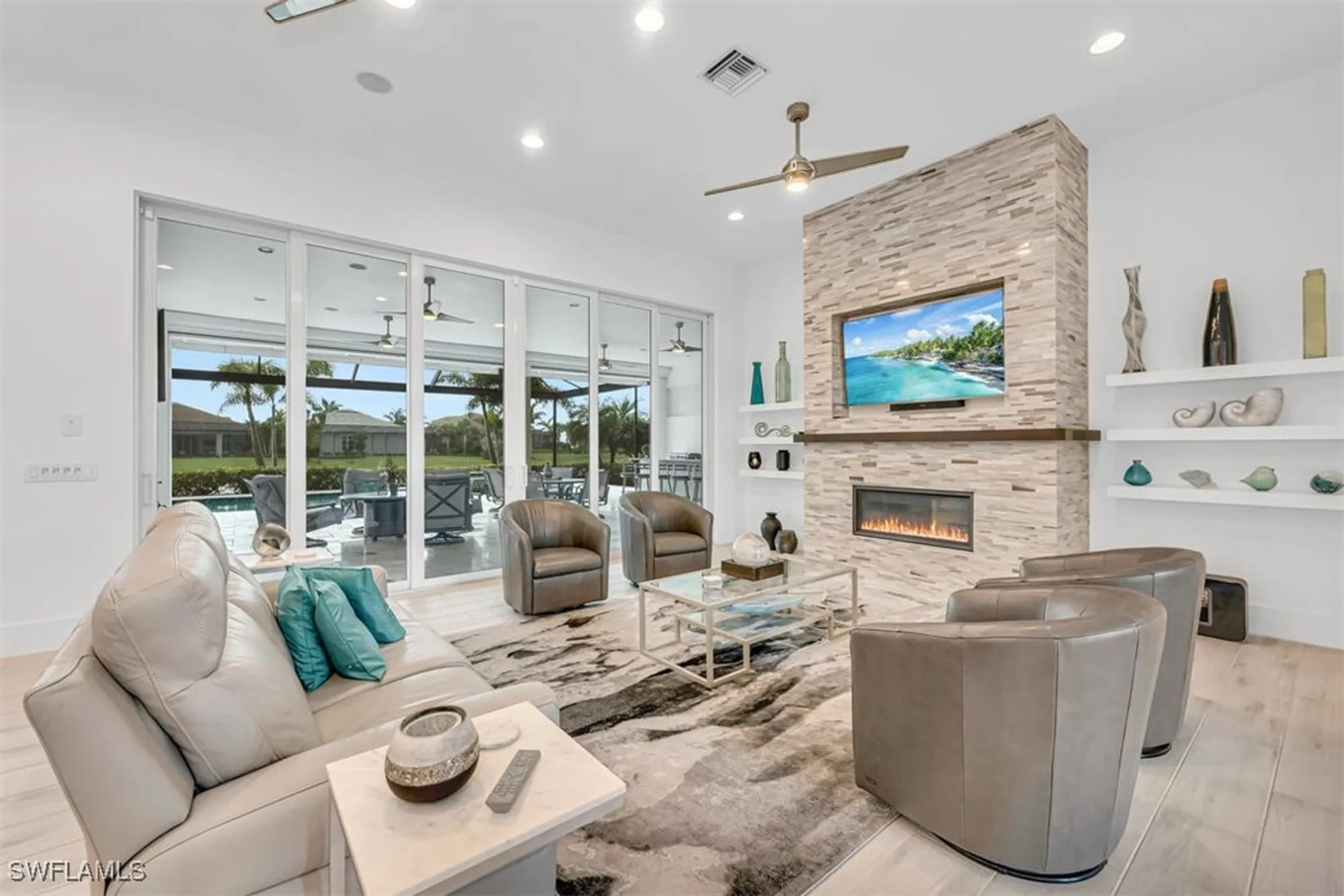 Property Slideshow image 5 of 17 | 3225 cotuit ct, Naples, FL, 34114