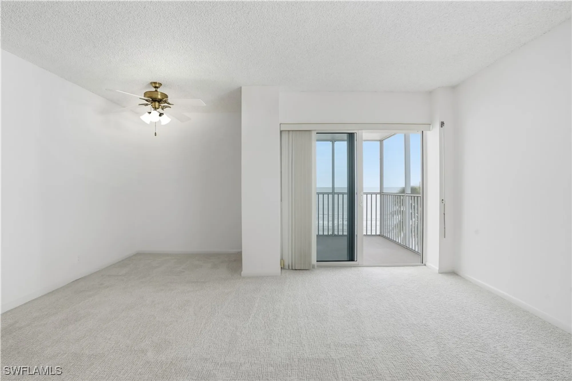 Property Slideshow image 9 of 25 | 1919 gulf shore blvd 503, Naples, FL, 34102
