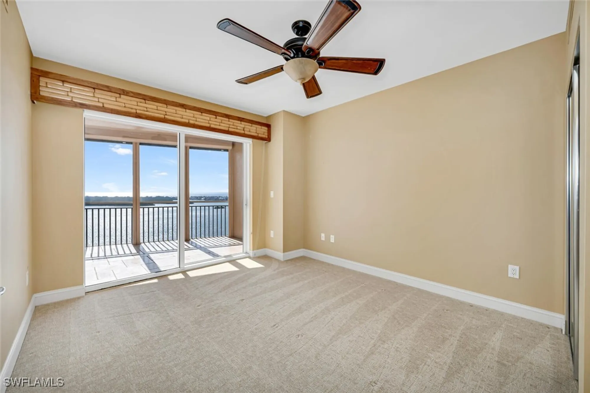 Property Slideshow image 12 of 28 | 4801 bonita bay blvd unit 2002, Bonita Springs, FL, 34134