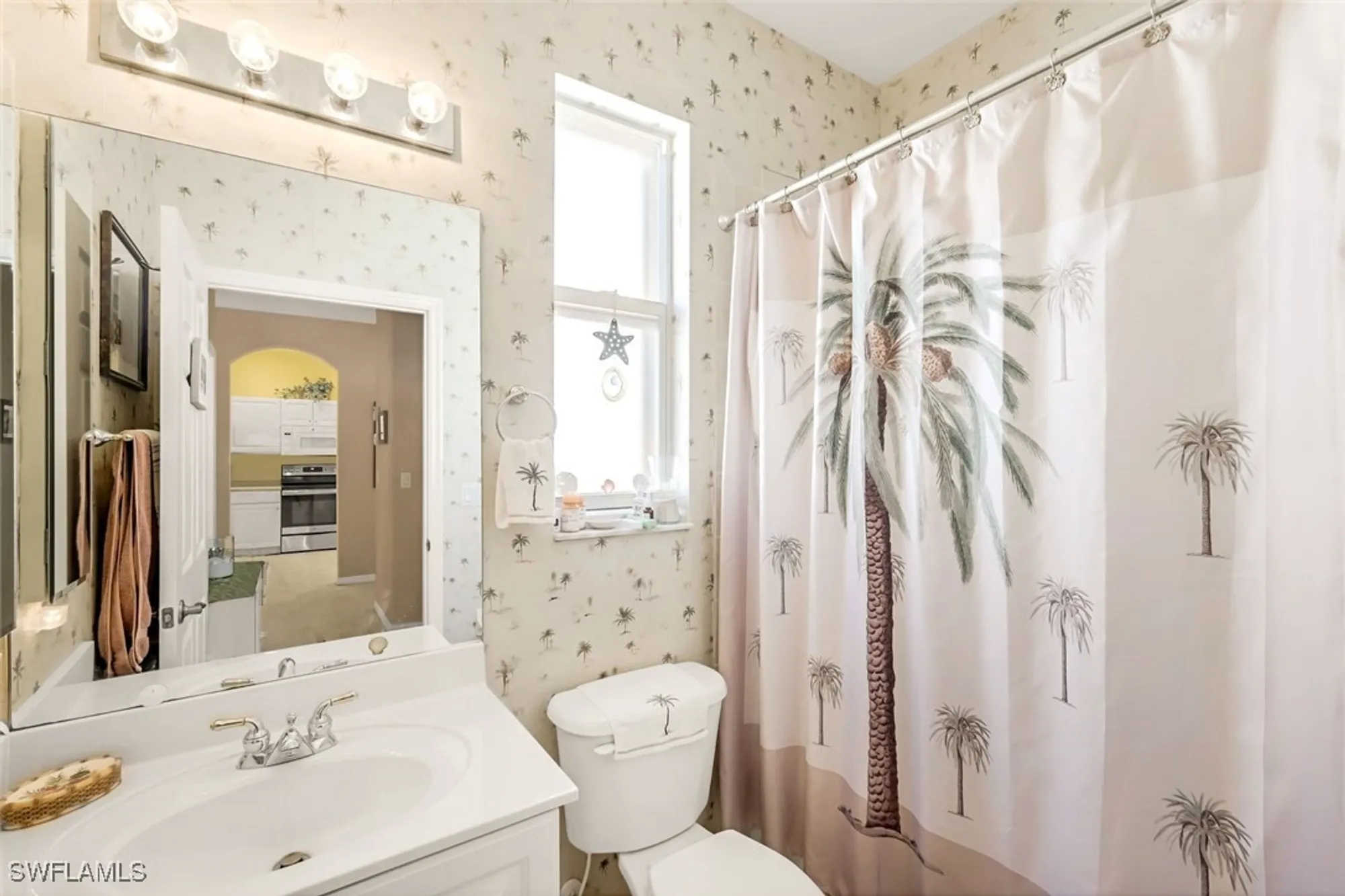 Property Slideshow image 19 of 25 | 8339 langshire way, Fort Myers, FL, 33912