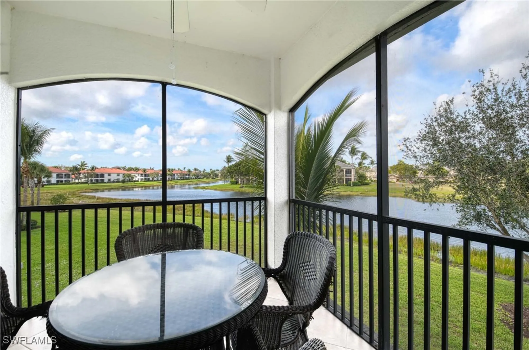Property Slideshow image 14 of 39 | 3159 serena ln apt 201, Naples, FL, 34114