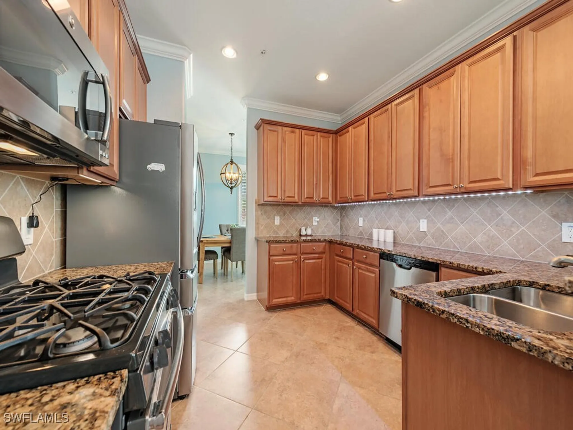 Property Slideshow image 10 of 39 | 3159 serena ln apt 201, Naples, FL, 34114