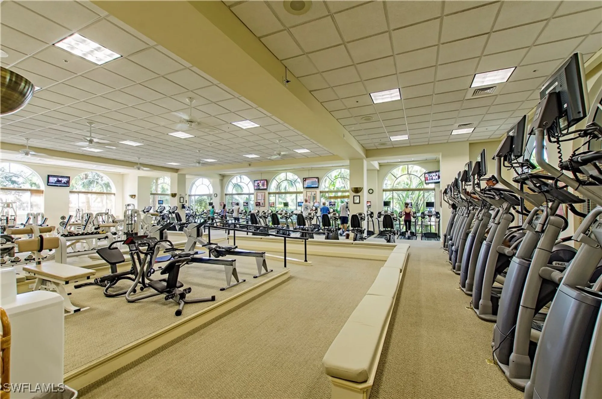 Property Slideshow image 12 of 39 | 3159 serena ln apt 201, Naples, FL, 34114