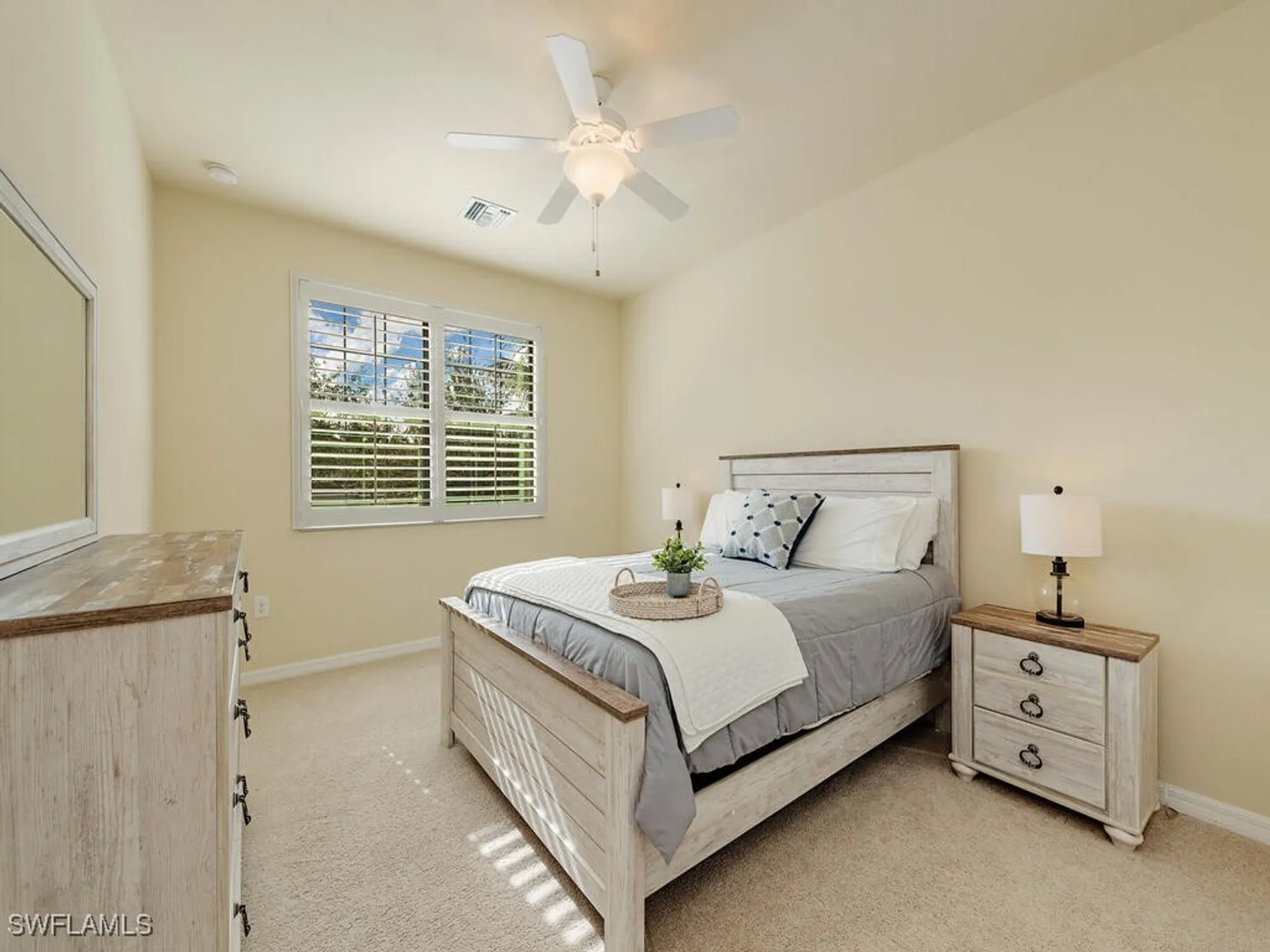Property Slideshow image 20 of 39 | 3159 serena ln apt 201, Naples, FL, 34114
