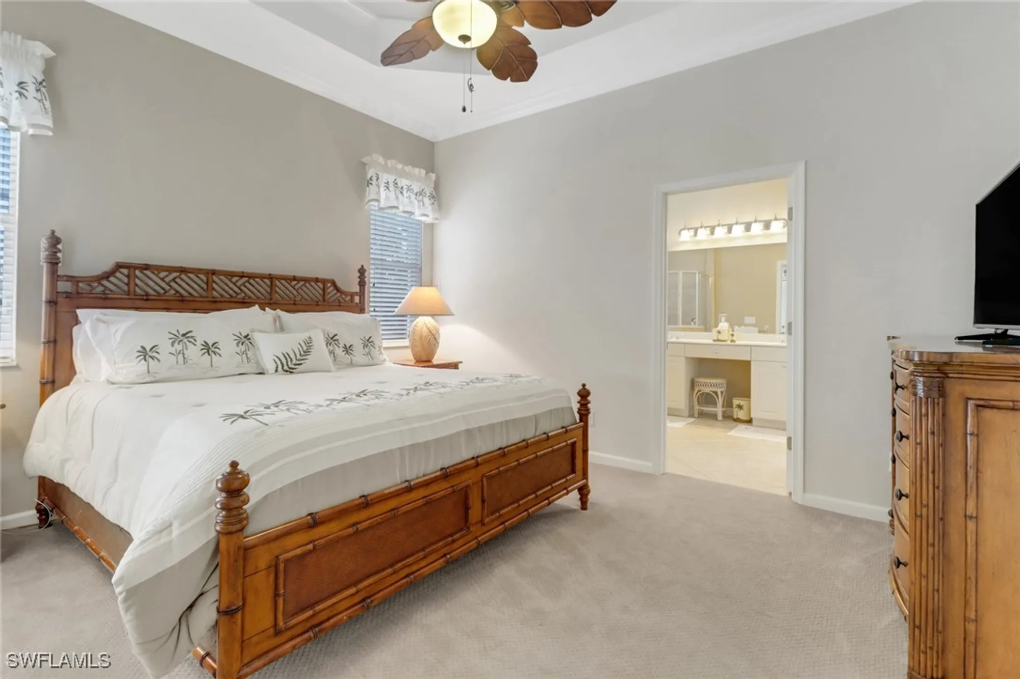 Property Slideshow image 19 of 50 | 3790 lakeview isle ct, Fort Myers, FL, 33905