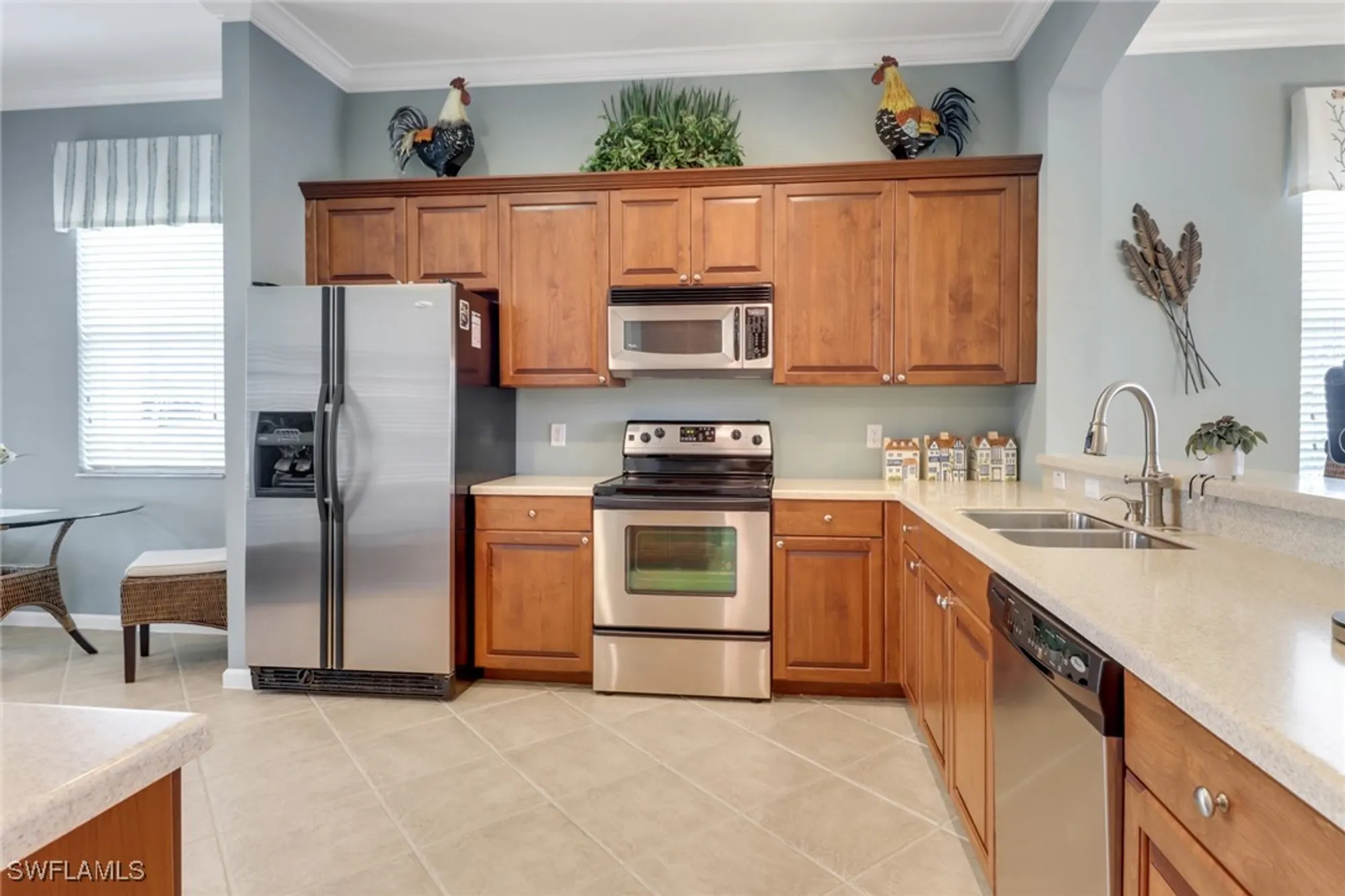 Property Slideshow image 13 of 50 | 3790 lakeview isle ct, Fort Myers, FL, 33905