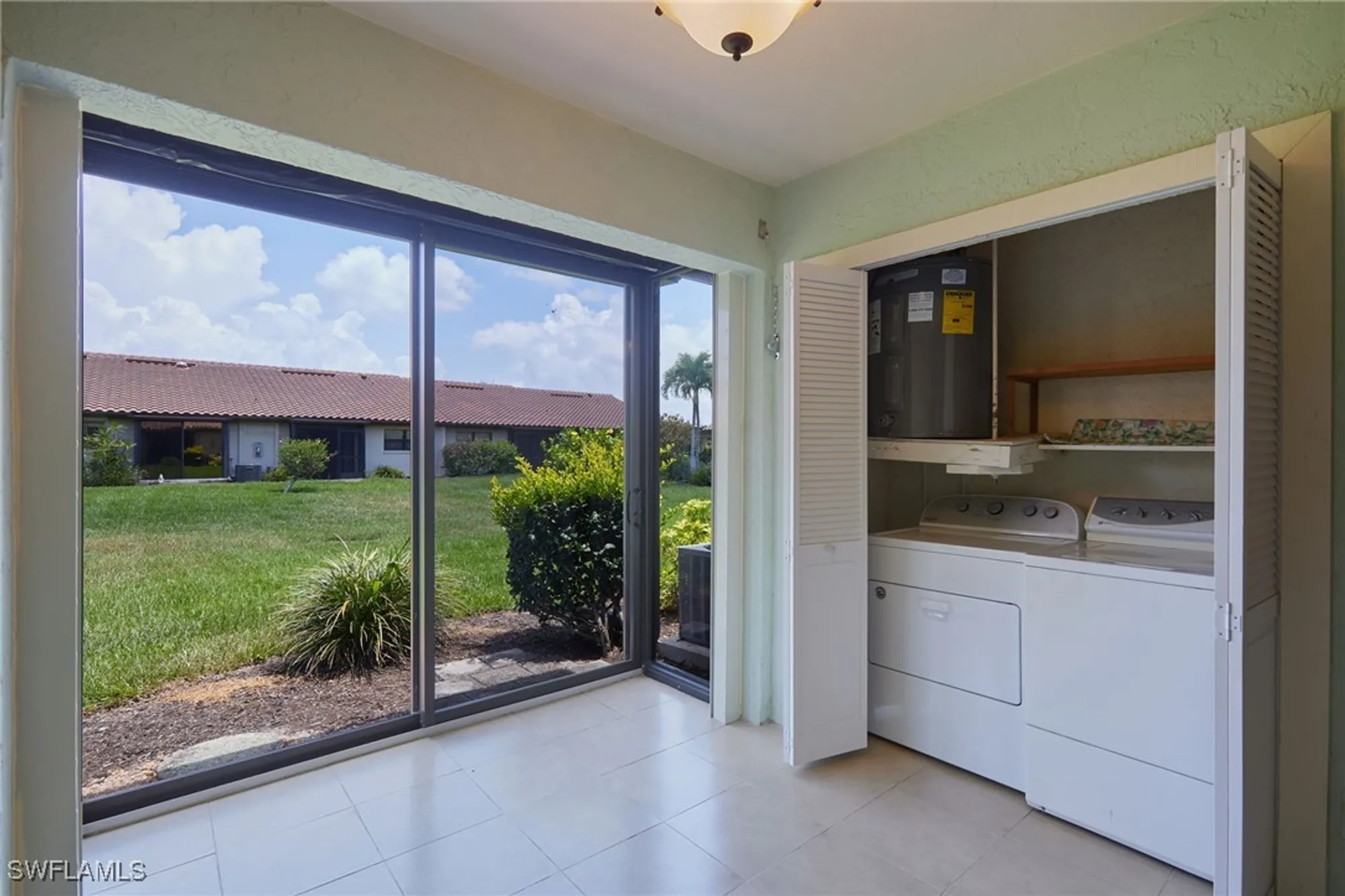 Property Slideshow image 19 of 30 | 16860 ginger ln 3049, Fort Myers, FL, 33908