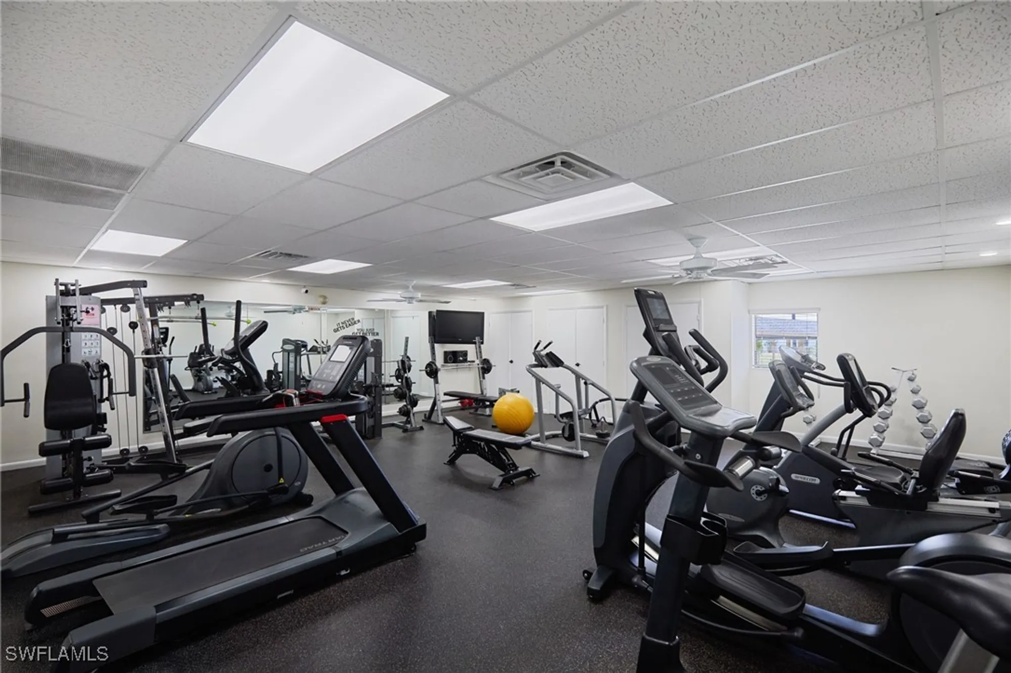 Property Slideshow image 25 of 30 | 16860 ginger ln 3049, Fort Myers, FL, 33908