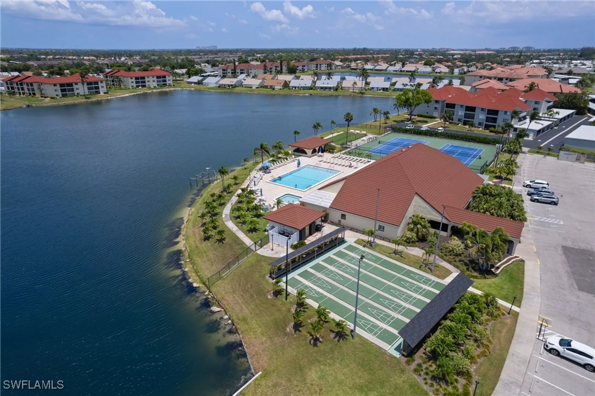 Property Slideshow image 22 of 30 | 16860 ginger ln 3049, Fort Myers, FL, 33908
