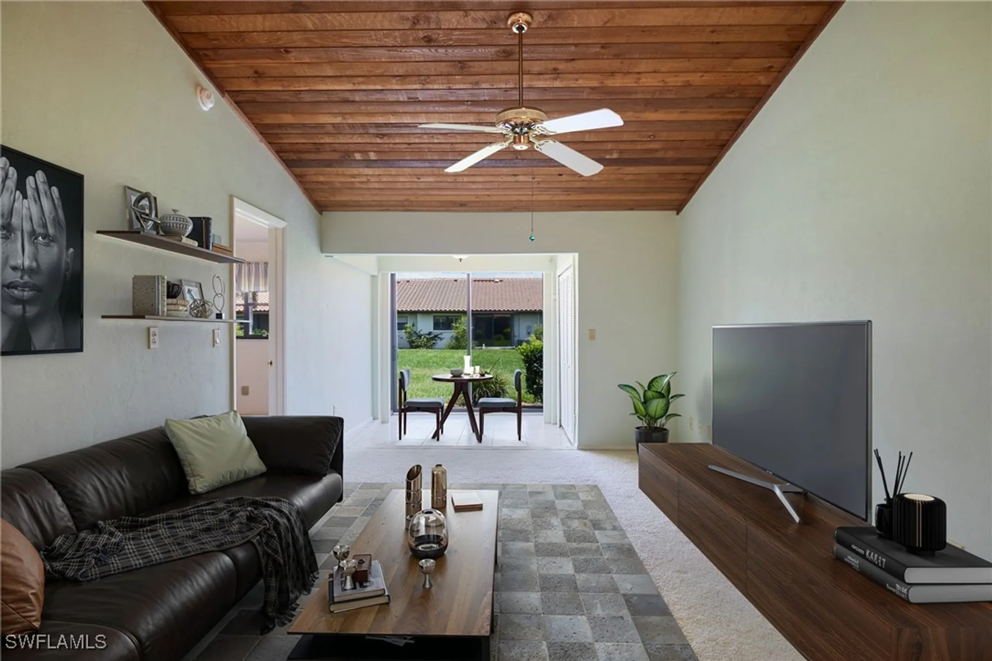 Property Slideshow image 7 of 30 | 16860 ginger ln 3049, Fort Myers, FL, 33908