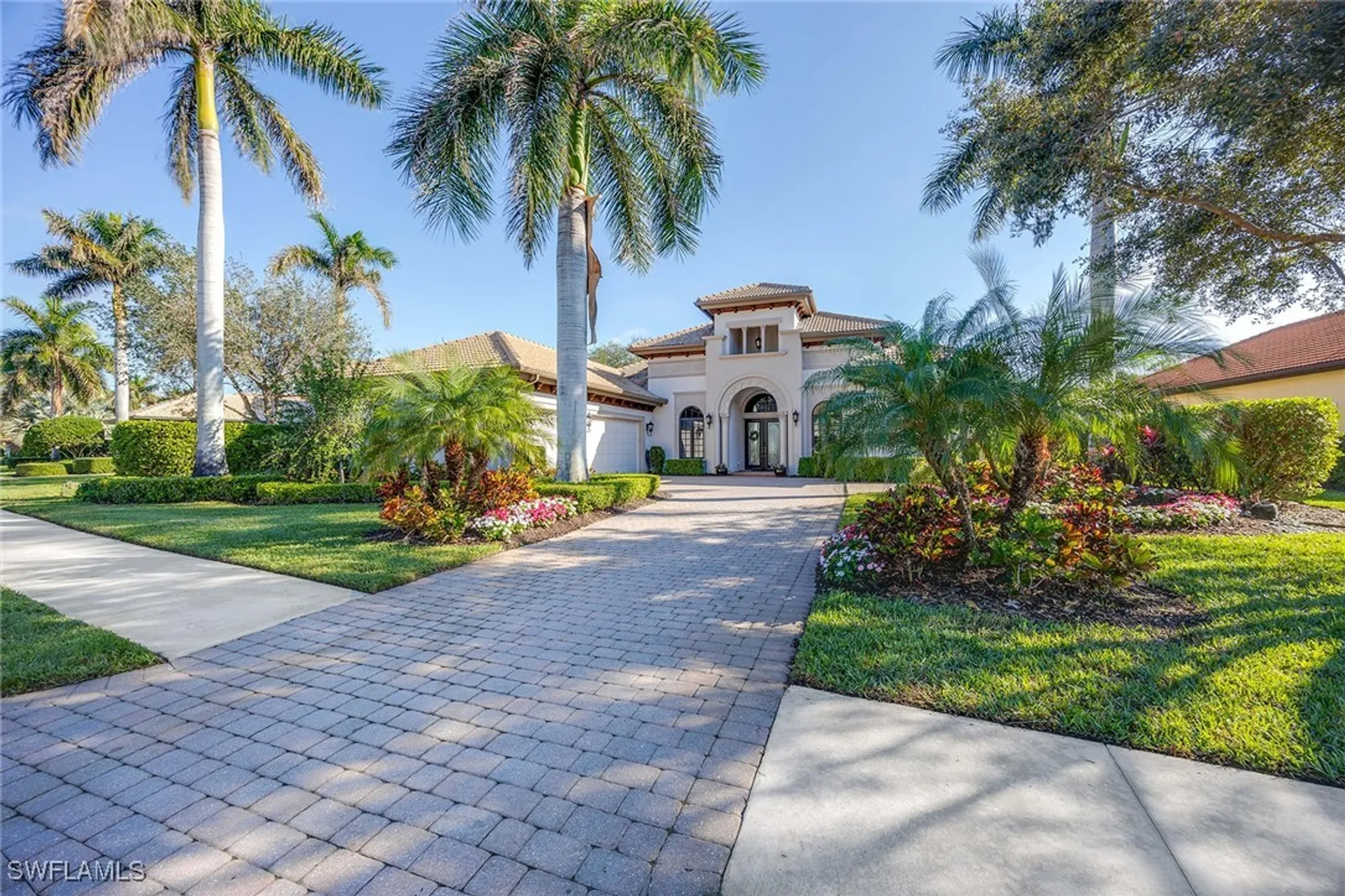 Property Slideshow image 3 of 43 | 7440 byrons way, Naples, FL, 34113