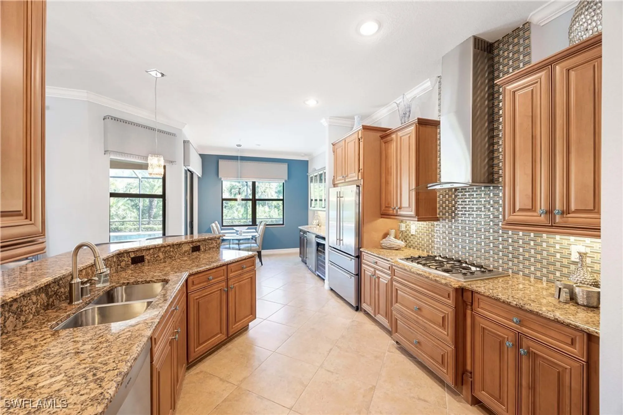 Property Slideshow image 12 of 50 | 9582 firenze cir, Naples, FL, 34113