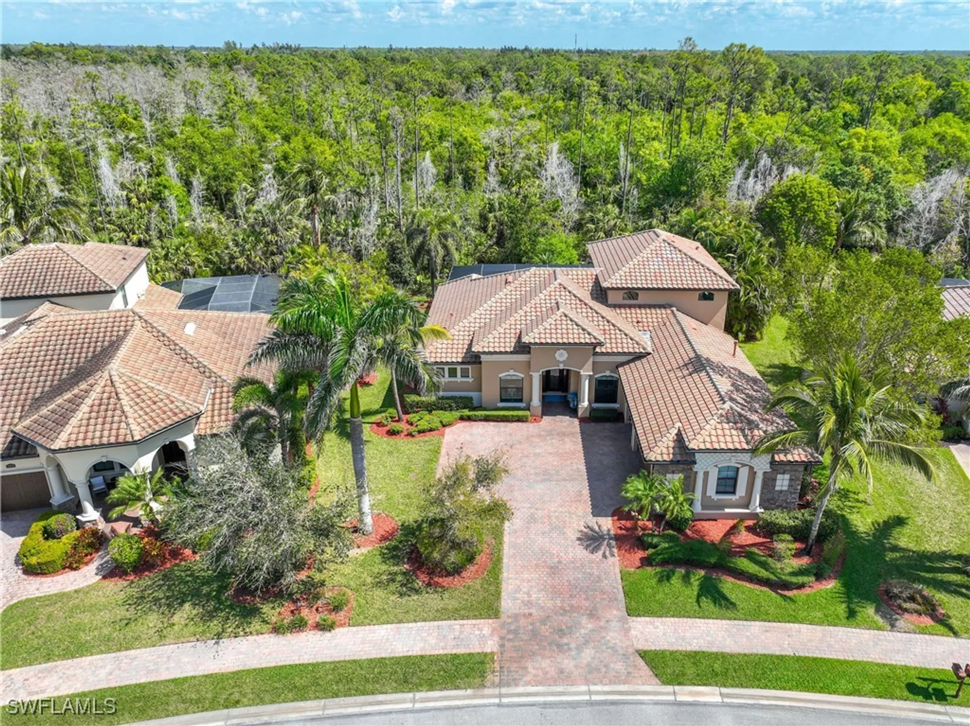 Property Slideshow image 2 of 50 | 9582 firenze cir, Naples, FL, 34113