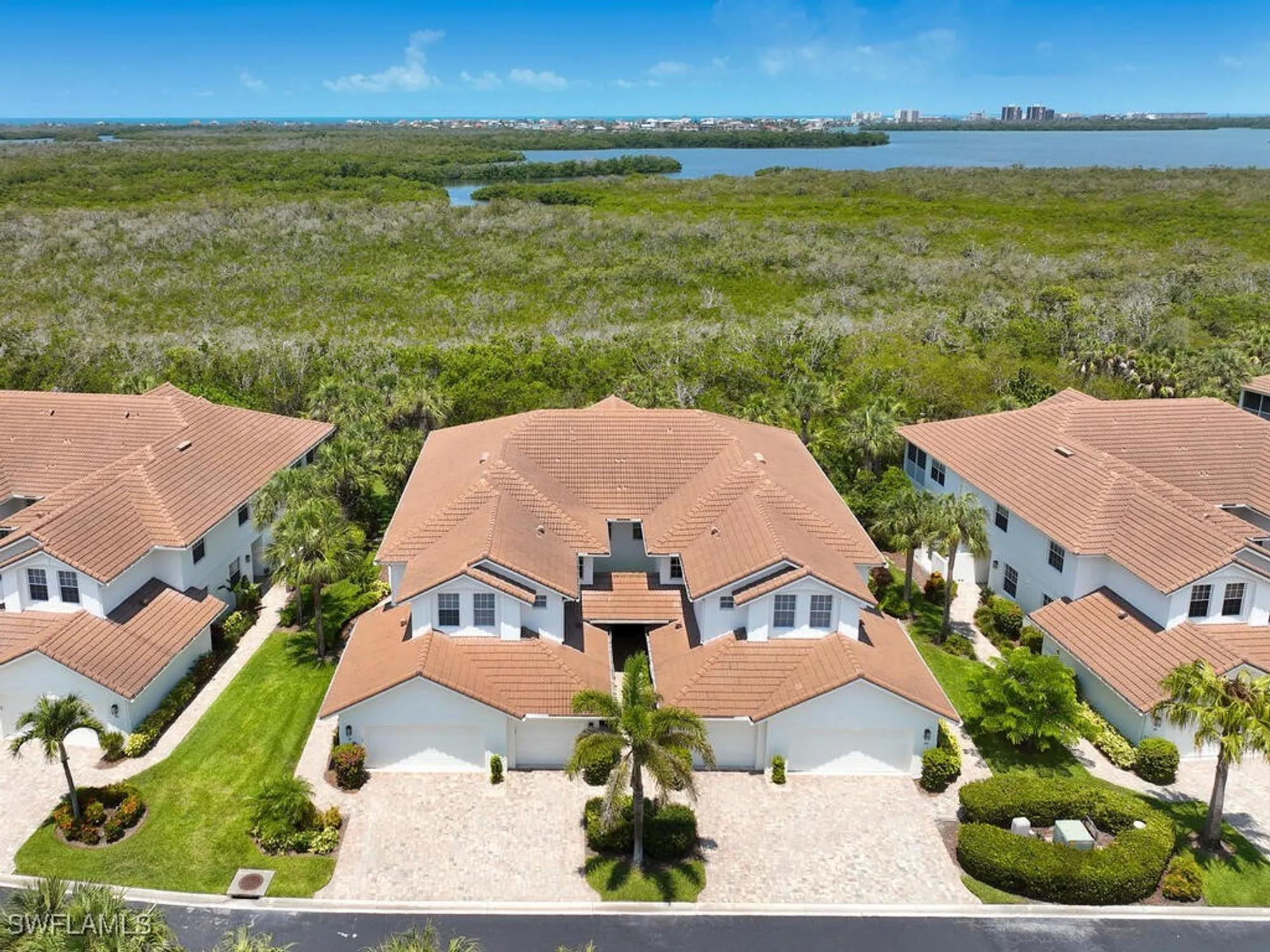 Property Slideshow image 18 of 30 | 26986 montego pointe ct 202, Bonita Springs, FL, 34134