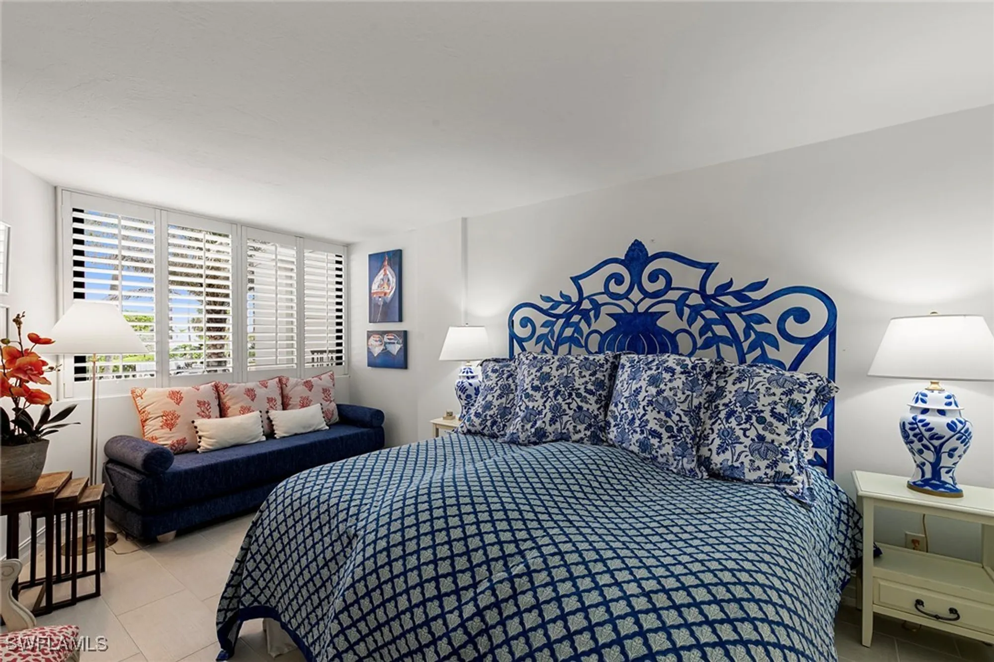 Property Slideshow image 17 of 49 | 2398 gulf shore blvd n # 101, Naples, FL, 34103