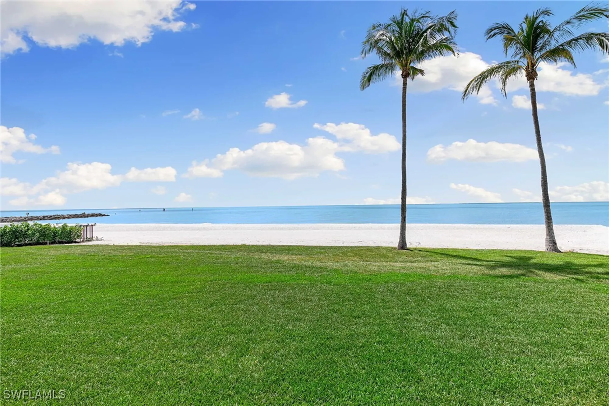 Property Slideshow image 25 of 49 | 2398 gulf shore blvd n # 101, Naples, FL, 34103