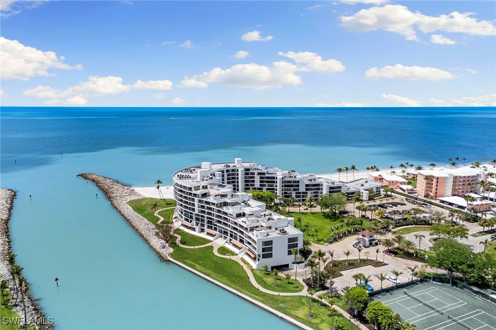 Property Slideshow image 27 of 49 | 2398 gulf shore blvd n # 101, Naples, FL, 34103