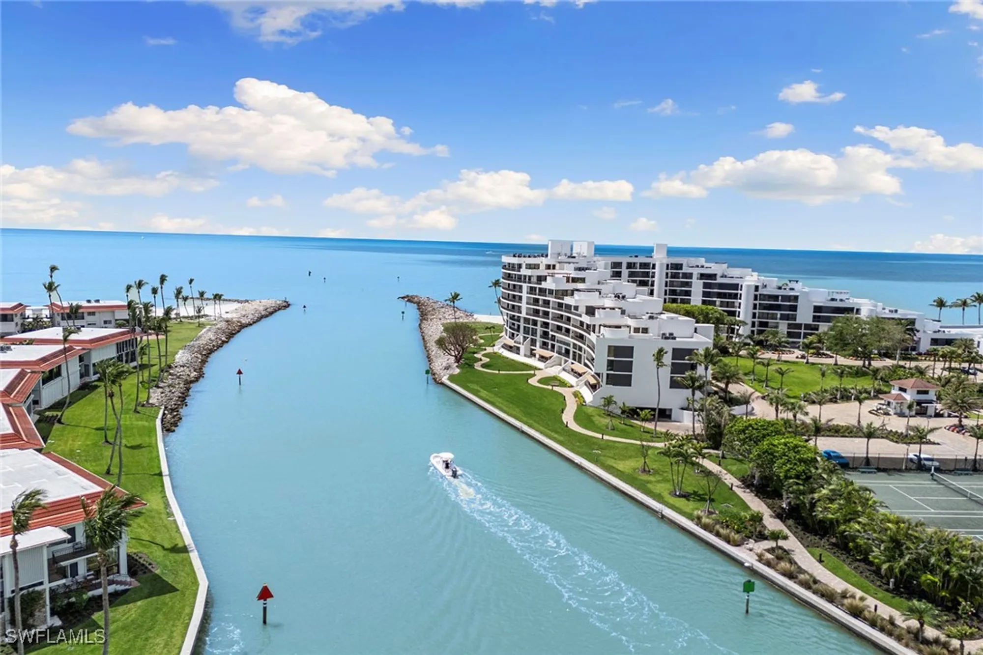 Property Slideshow image 29 of 49 | 2398 gulf shore blvd n # 101, Naples, FL, 34103