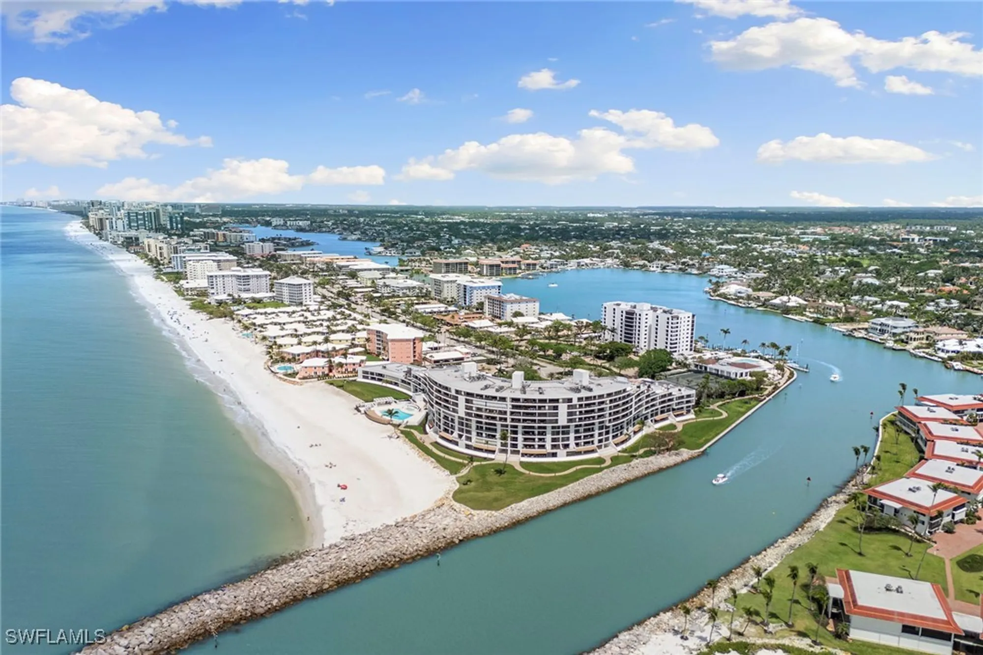 Property Slideshow image 31 of 49 | 2398 gulf shore blvd n # 101, Naples, FL, 34103