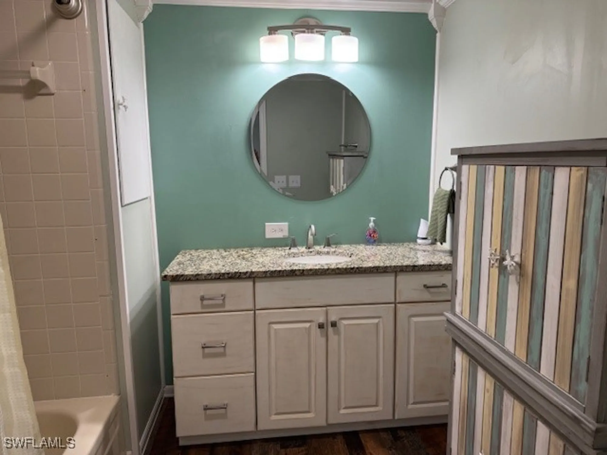 Property Slideshow image 17 of 32 | 14502 nathan hale ln, North Fort Myers, FL, 33917