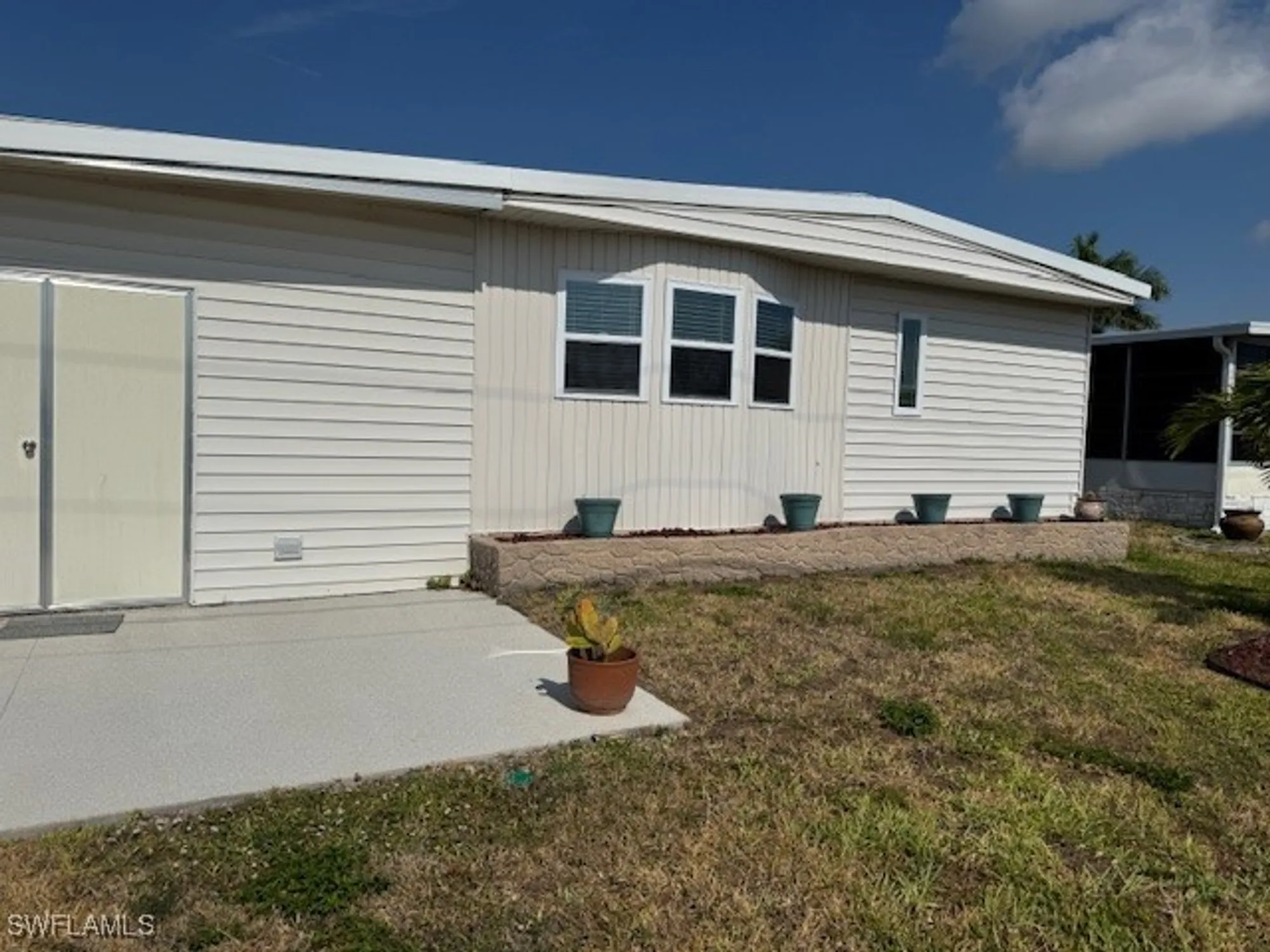 Property Slideshow image 28 of 32 | 14502 nathan hale ln, North Fort Myers, FL, 33917