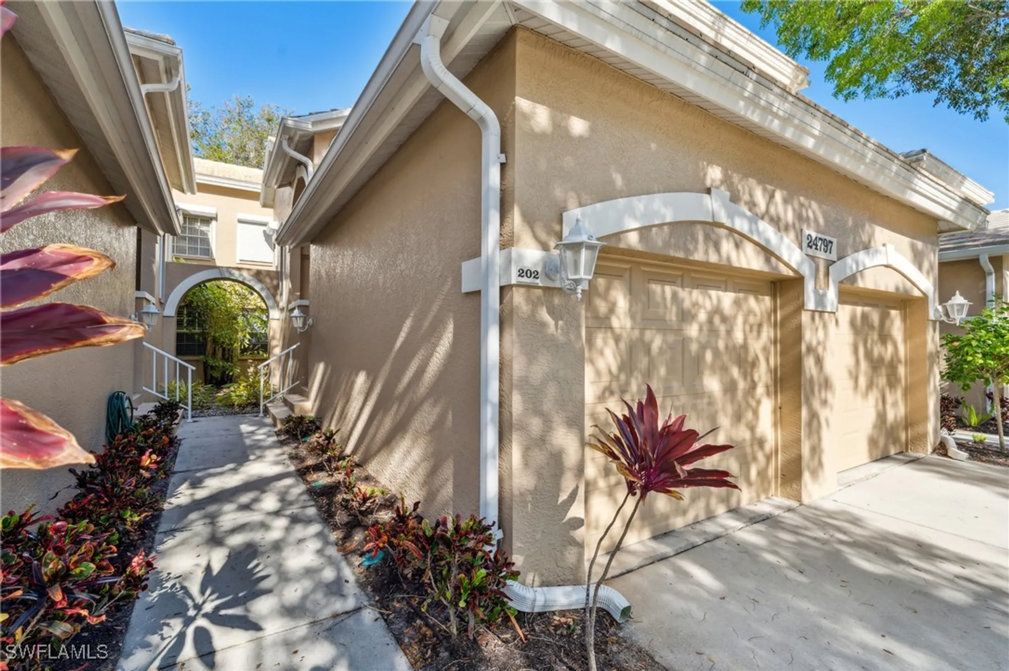 Property Slideshow image 22 of 41 | 24797 lakemont cove ln 202, Bonita Springs, FL, 34134