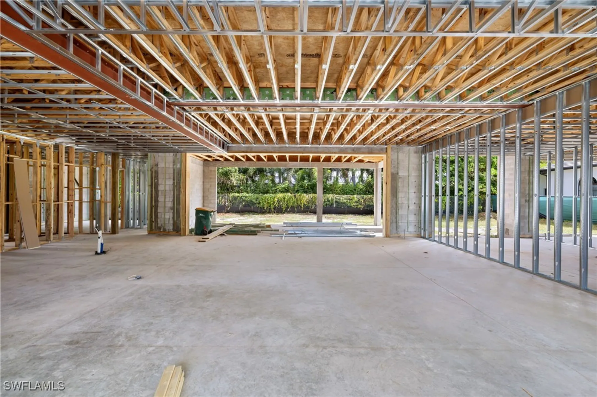 Property Slideshow image 16 of 36 | 707 buttonbush ln, Naples, FL, 34108