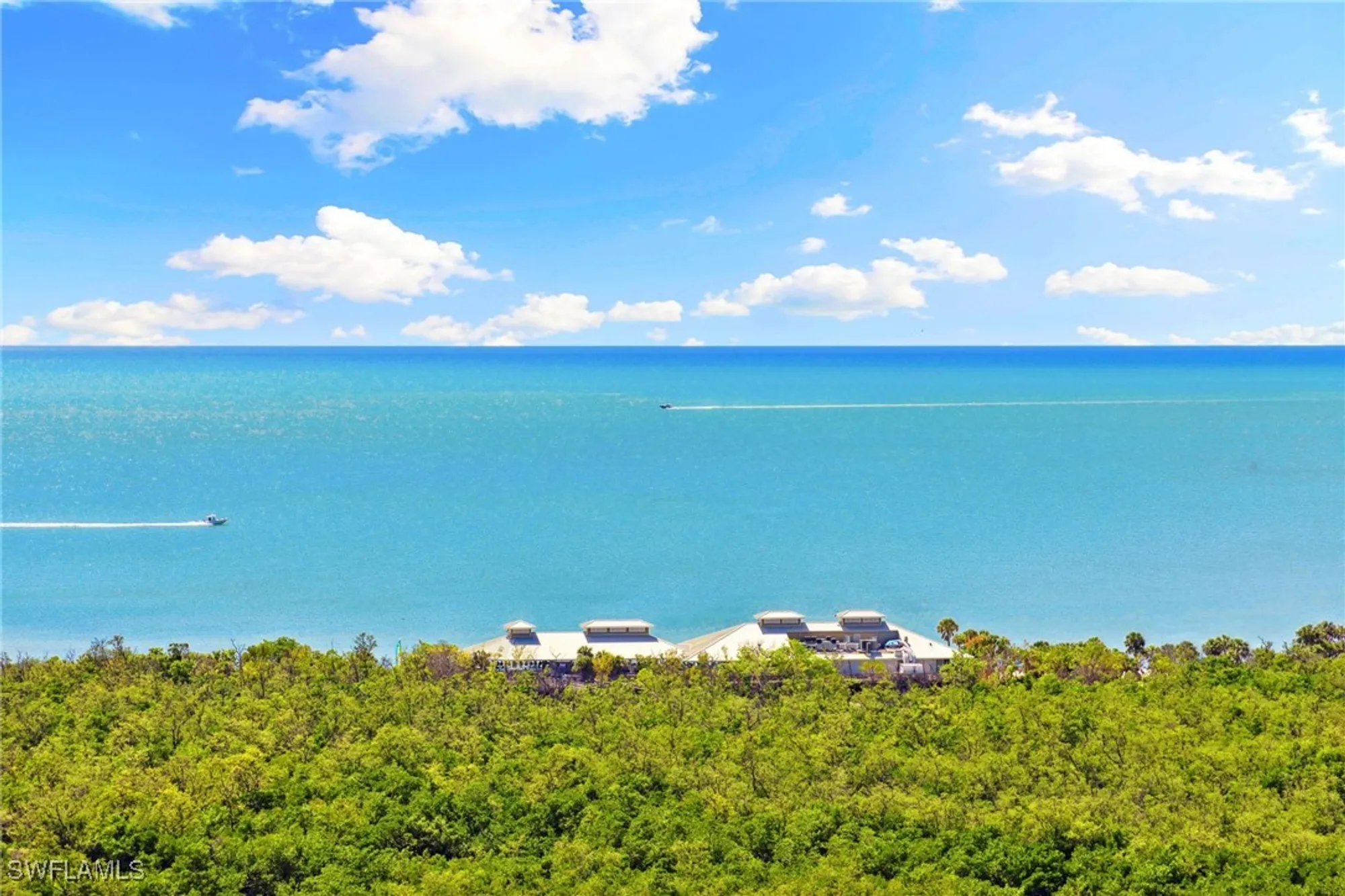 Property Slideshow image 21 of 36 | 707 buttonbush ln, Naples, FL, 34108