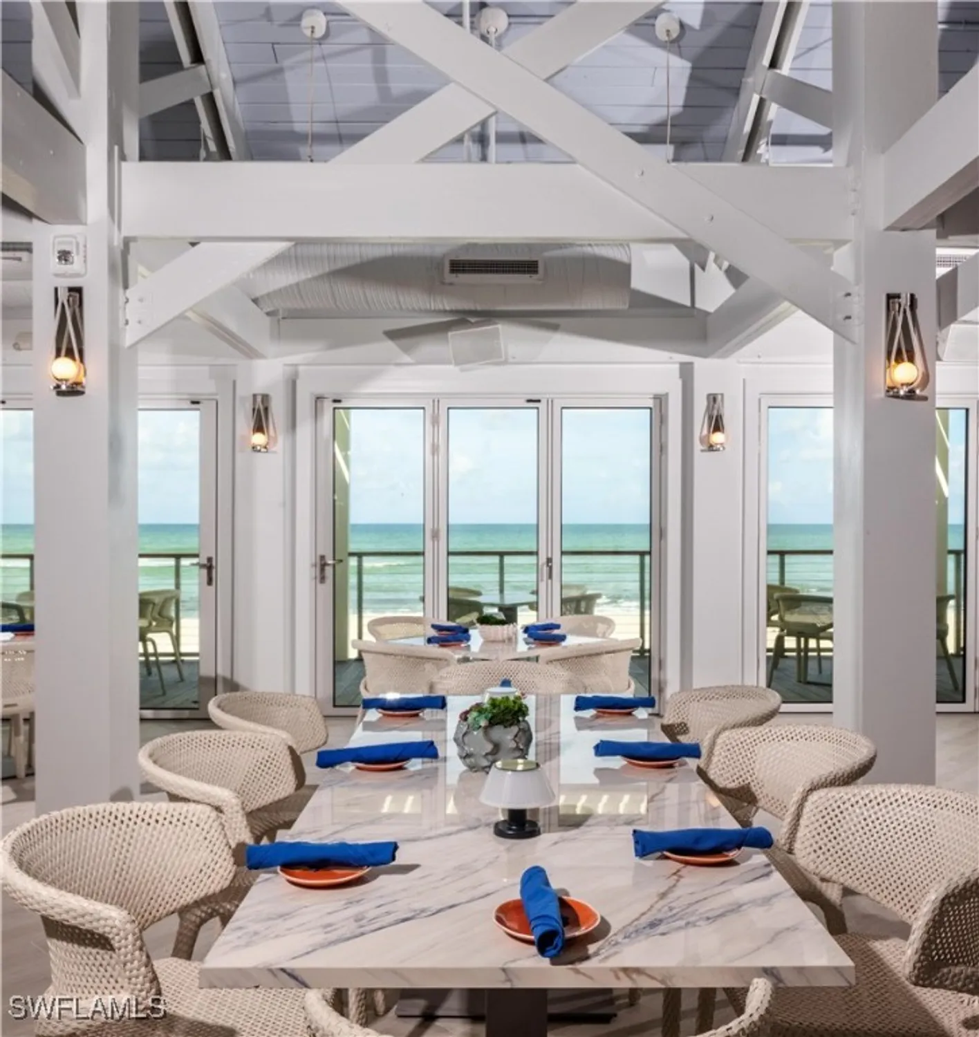 Property Slideshow image 22 of 36 | 707 buttonbush ln, Naples, FL, 34108