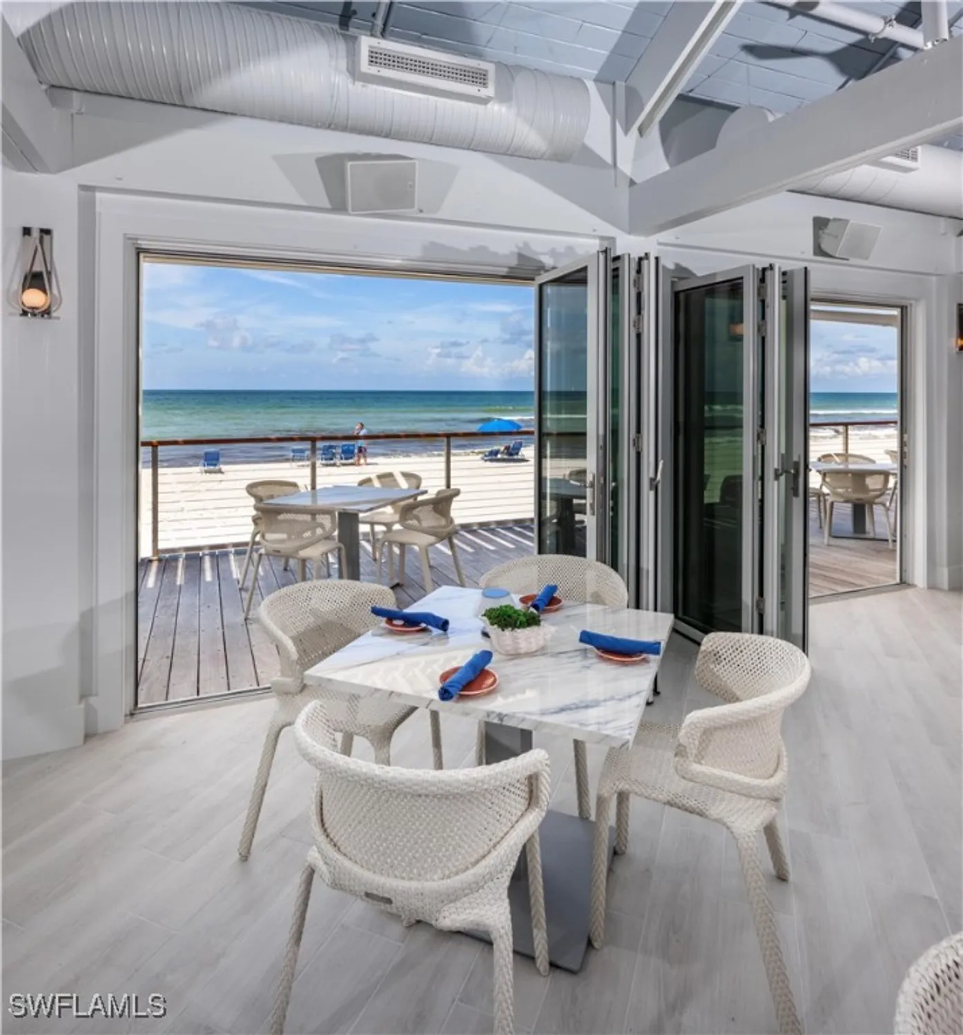 Property Slideshow image 23 of 36 | 707 buttonbush ln, Naples, FL, 34108