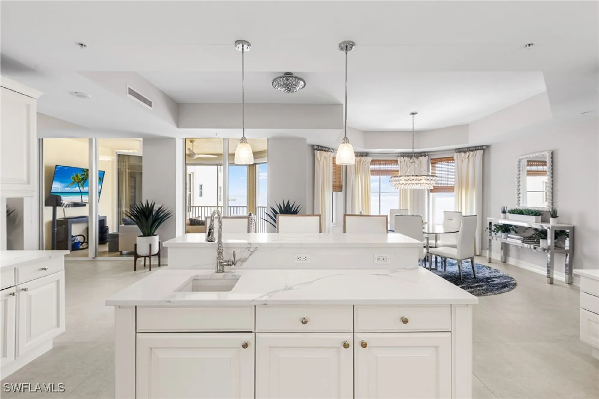 Property Slideshow image 17 of 50 | 14270 royal harbour ct 920, Fort Myers, FL, 33908