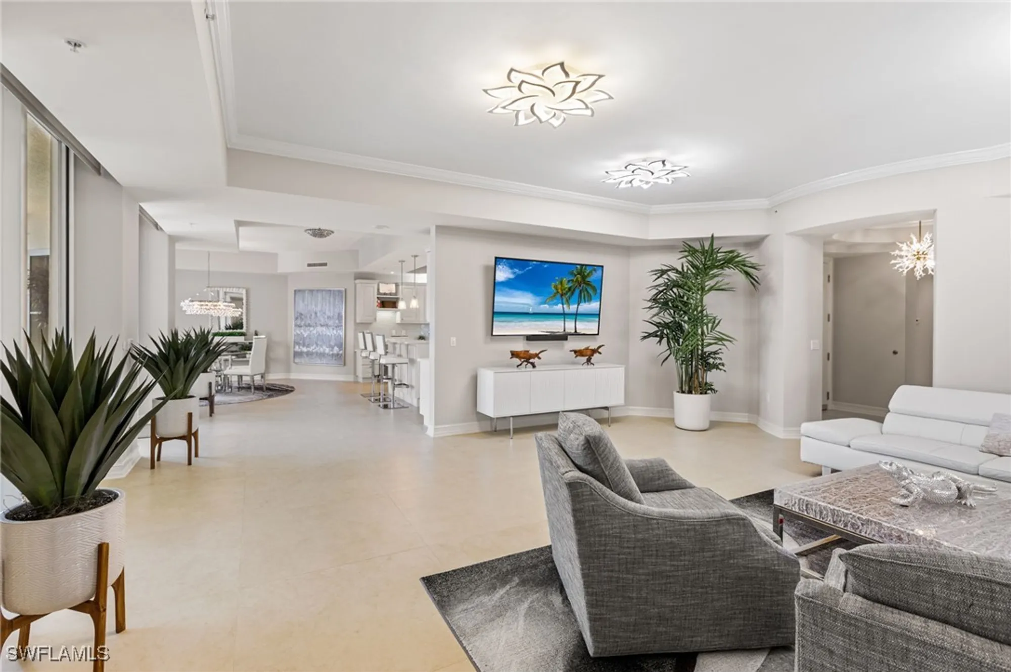 Property Slideshow image 10 of 50 | 14270 royal harbour ct 920, Fort Myers, FL, 33908