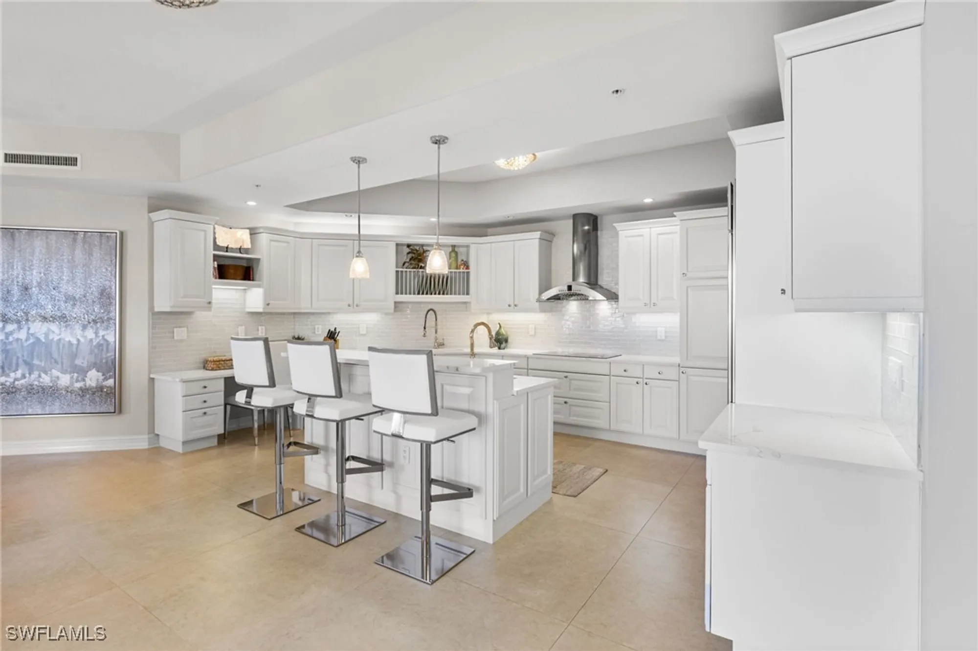 Property Slideshow image 12 of 50 | 14270 royal harbour ct 920, Fort Myers, FL, 33908