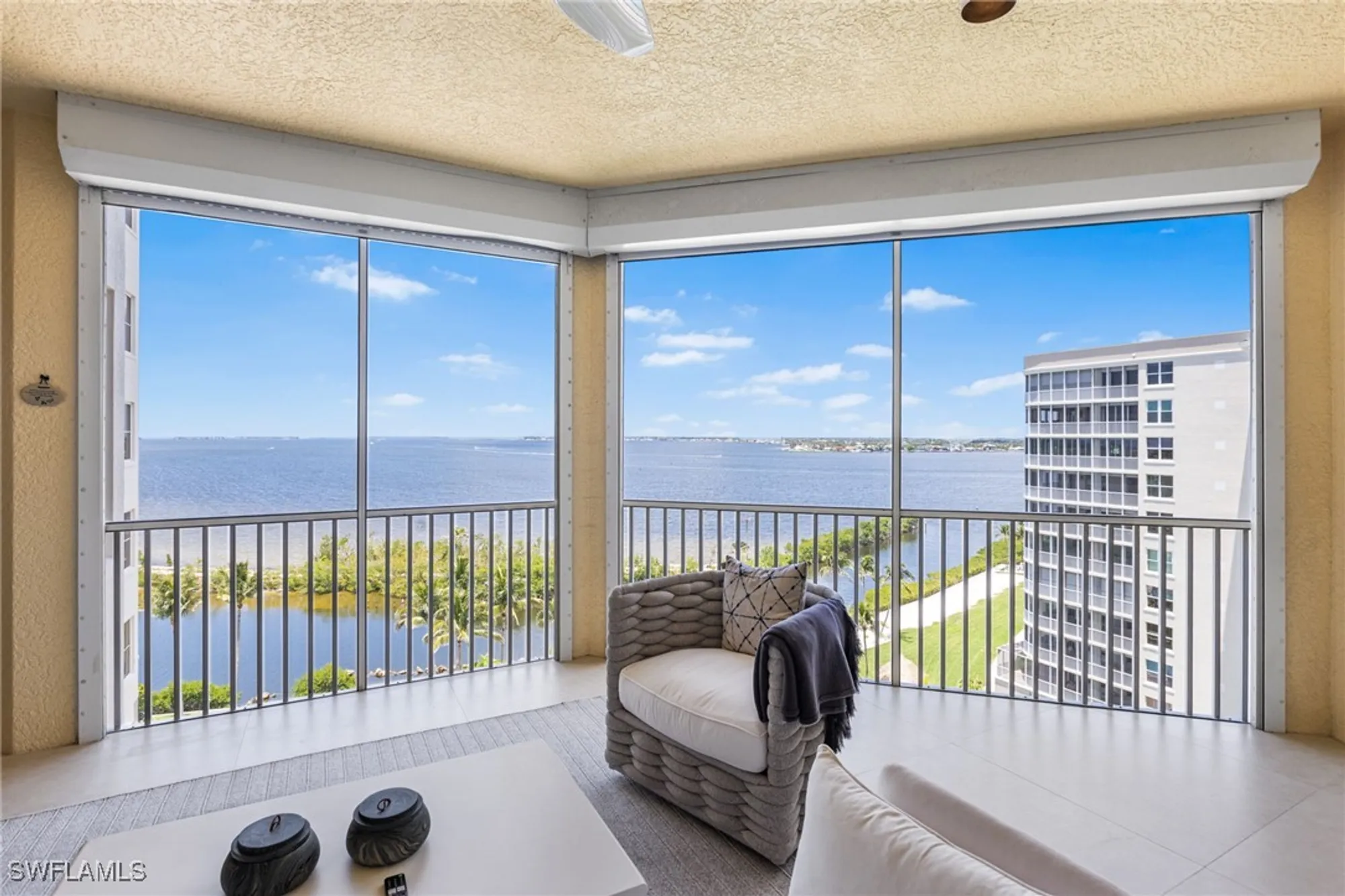 Property Slideshow image 21 of 50 | 14270 royal harbour ct 920, Fort Myers, FL, 33908