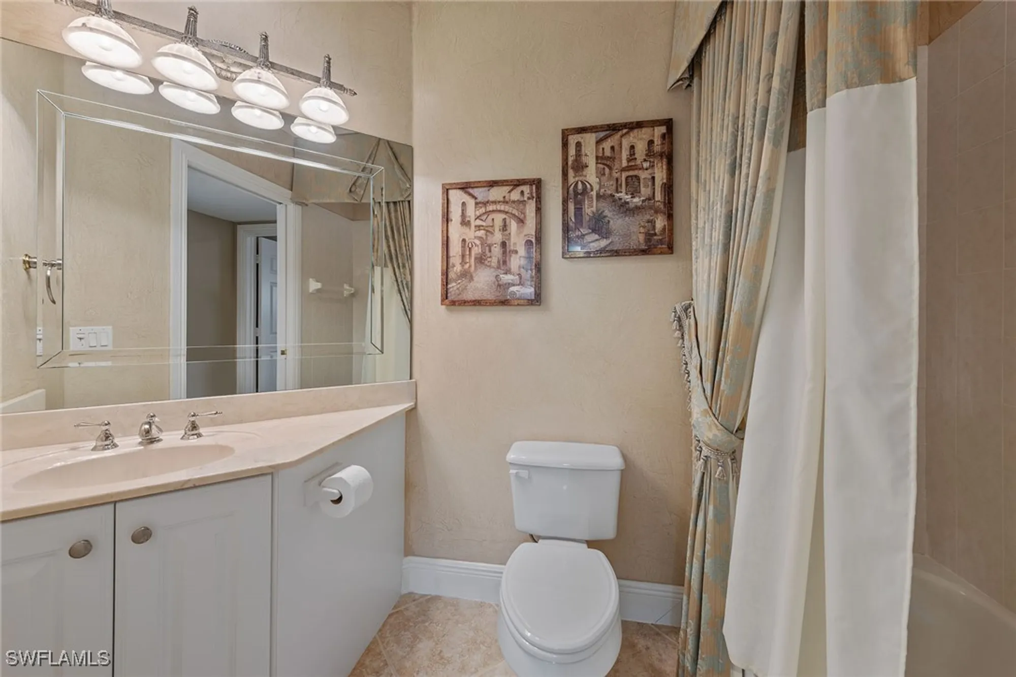 Property Slideshow image 16 of 50 | 9030 cascada way 102, Naples, FL, 34114